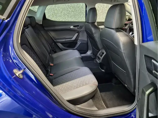 Seat Leon Leon view 5