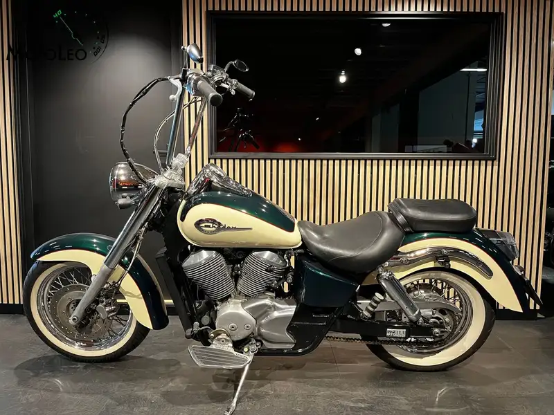 Honda Shadow VT 750 - foto 5