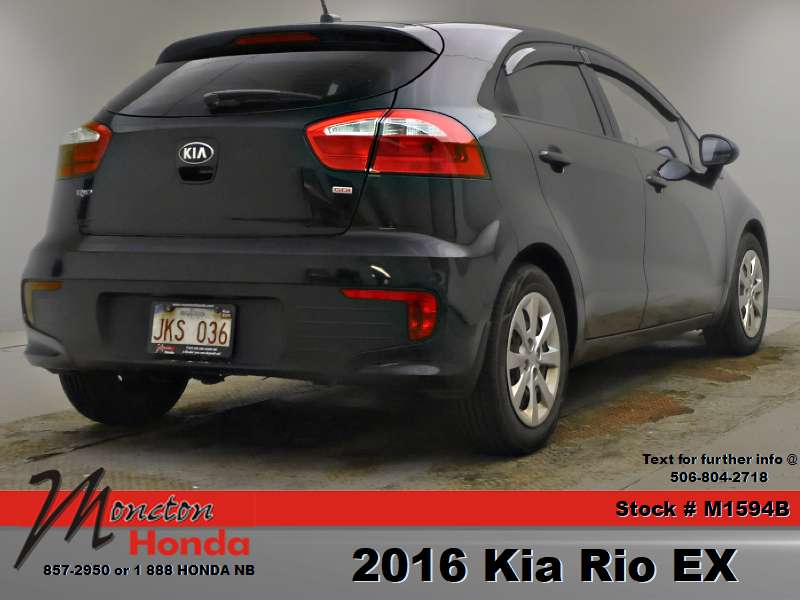 2016 Kia Rio Hatchback 5-Door