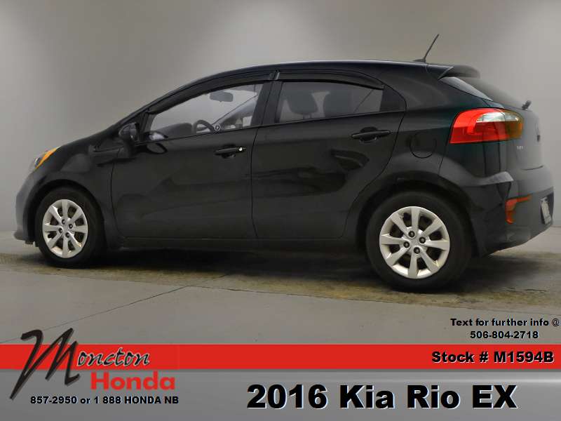2016 Kia Rio Hatchback 5-Door