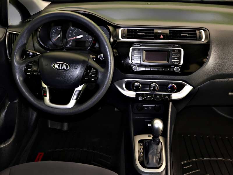 2016 Kia Rio Hatchback 5-Door