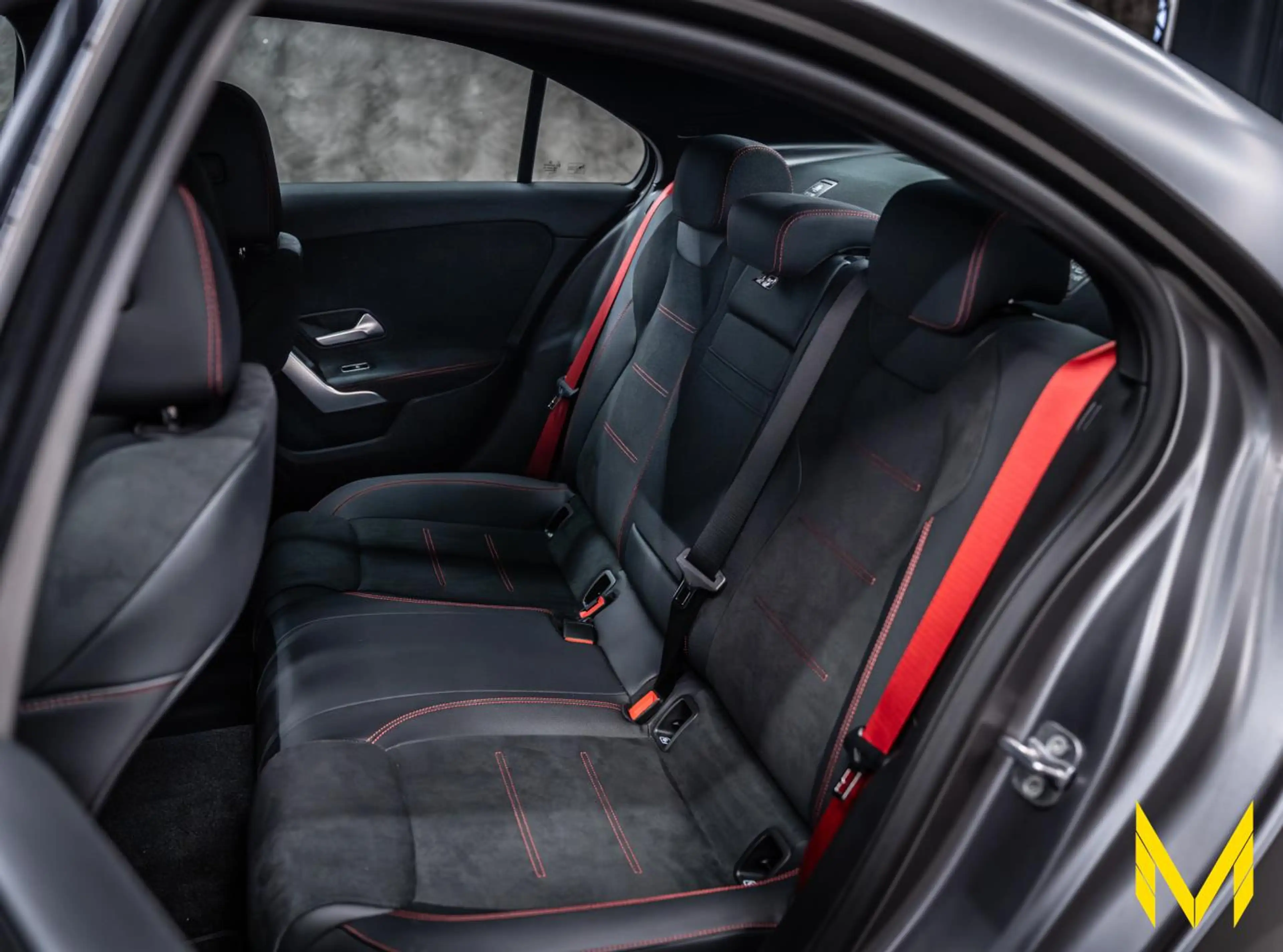 Mercedes-Benz A 35 AMG 4M LIM|ADV+|MAGNO|AERO|NIGHT|LM19Z|DIS+ — photo 14