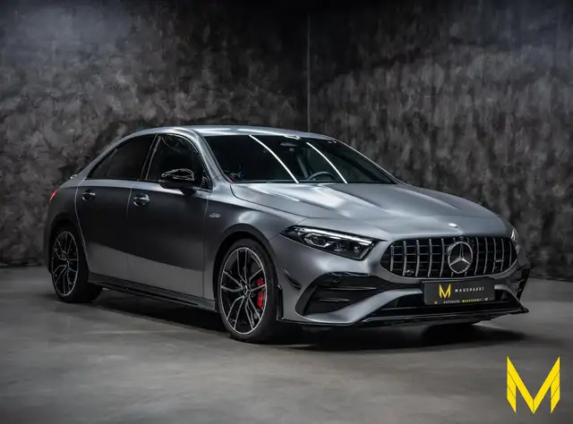 Mercedes-Benz A Class view 3