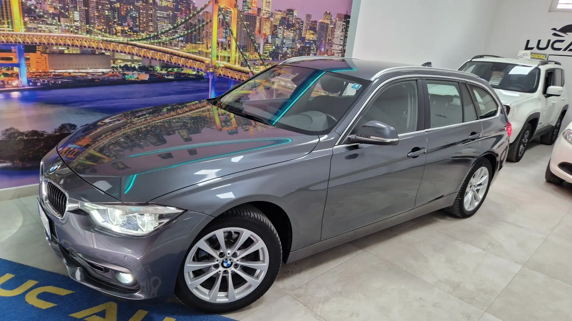 BMW 318 Serie 318d Touring  auto Grigio - 2
