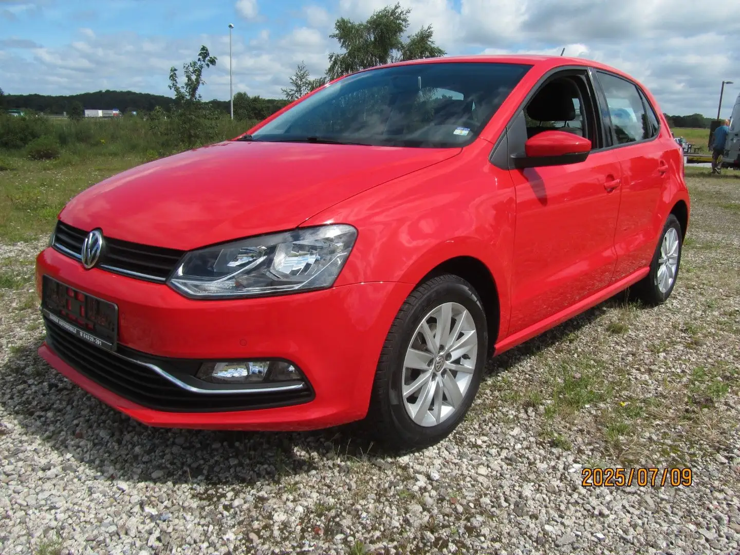 Volkswagen Polo V Comfortline 1 Hand Klima 97332 Km Euro 6 Rouge - 1