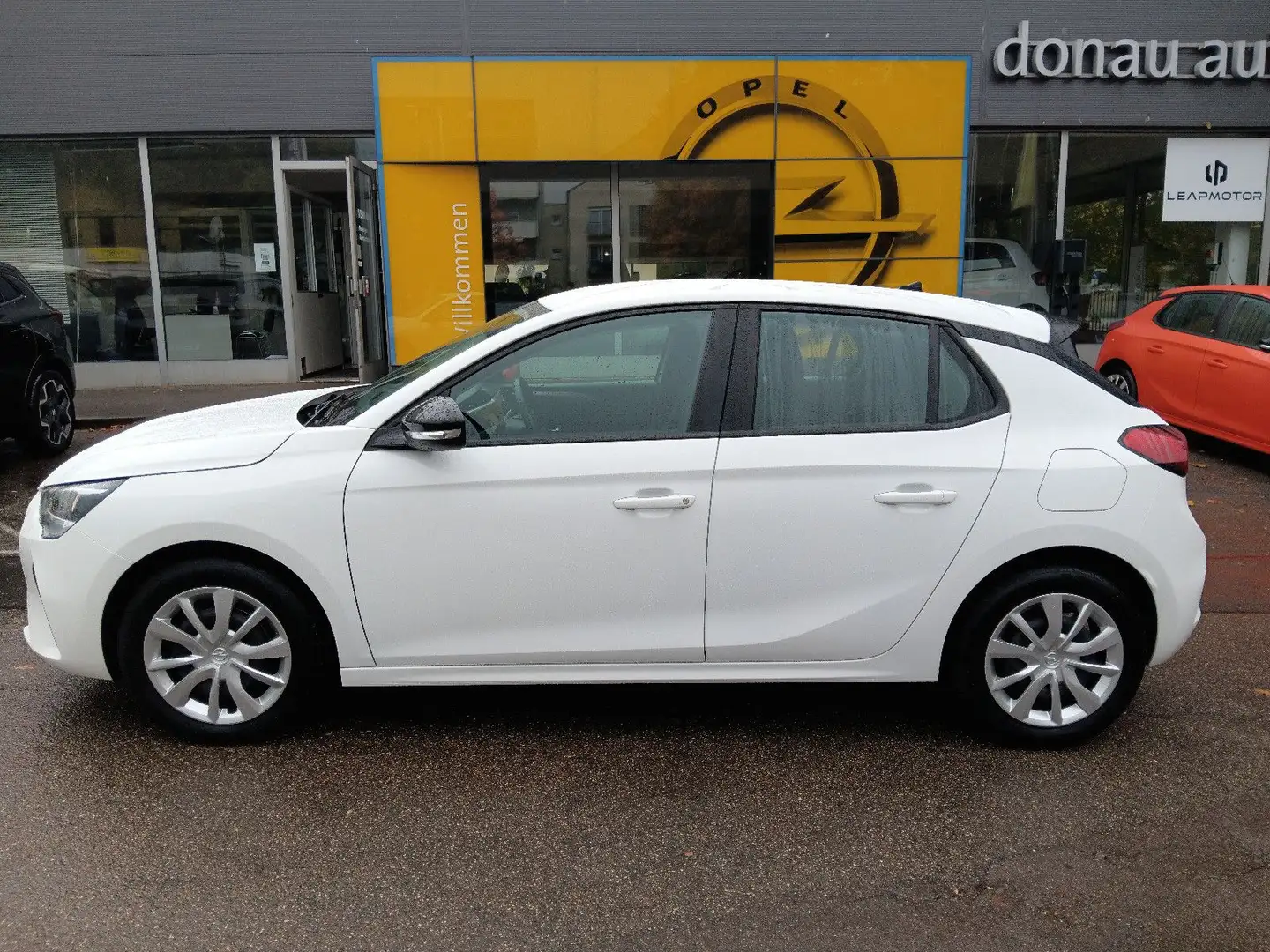 Opel Corsa F 1.2T MT5 Edition Sitzhzg Parkpilot hi. Blanc - 2