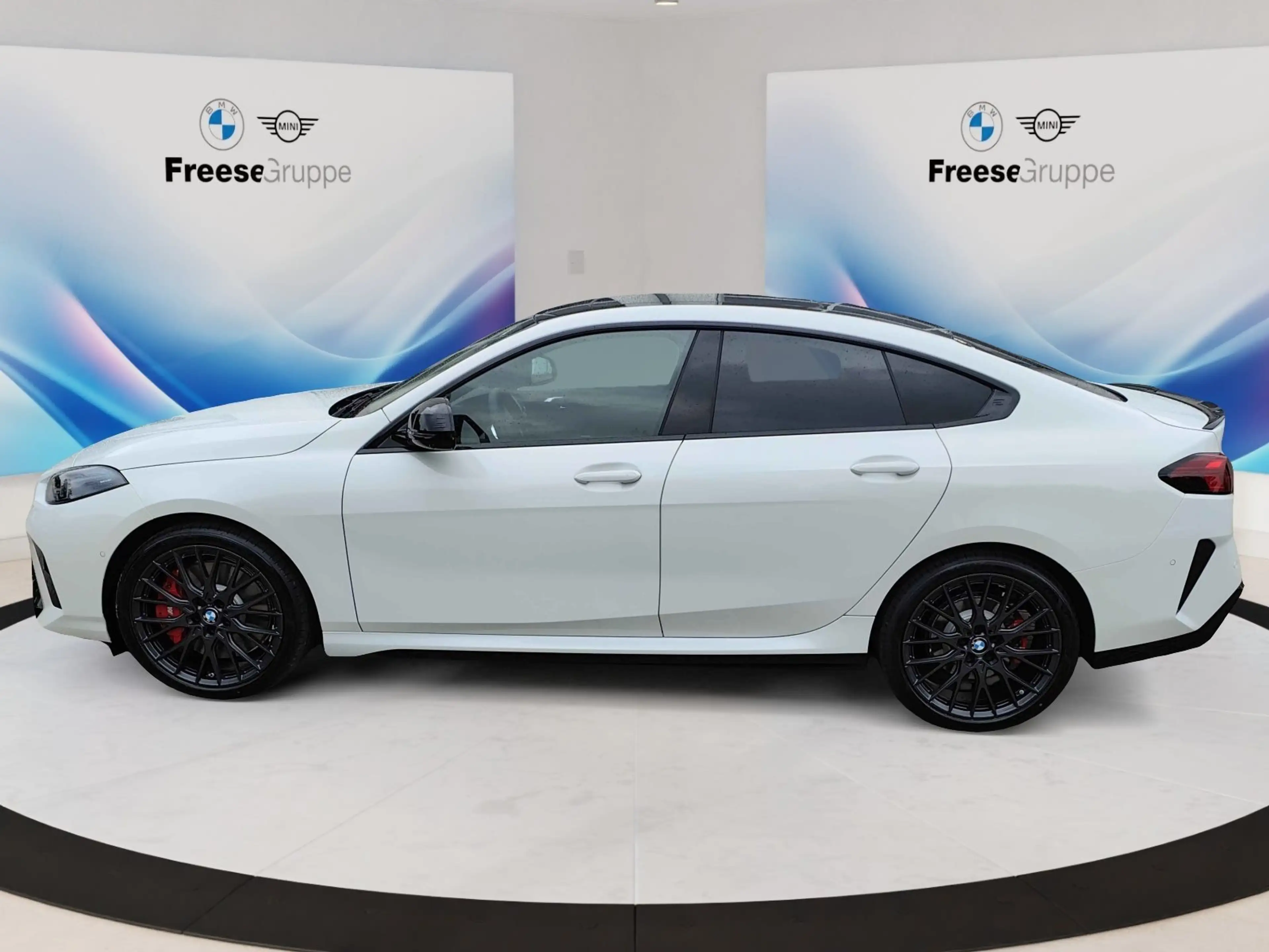 BMW 223 xDrive AHK 360° HEAD-UP PANO RFK HIFI XDRIVE — photo 3