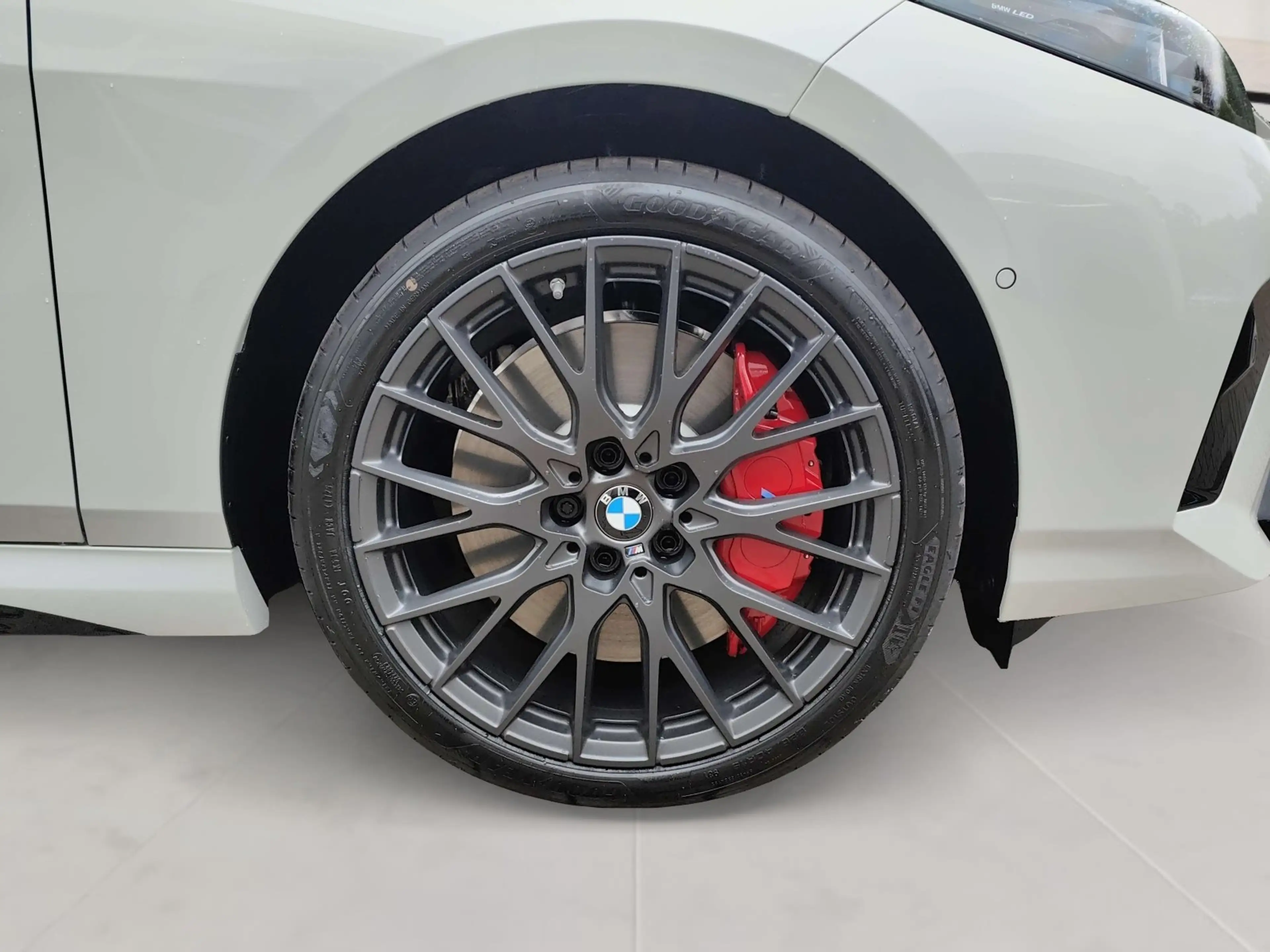 BMW 223 xDrive AHK 360° HEAD-UP PANO RFK HIFI XDRIVE — photo 9