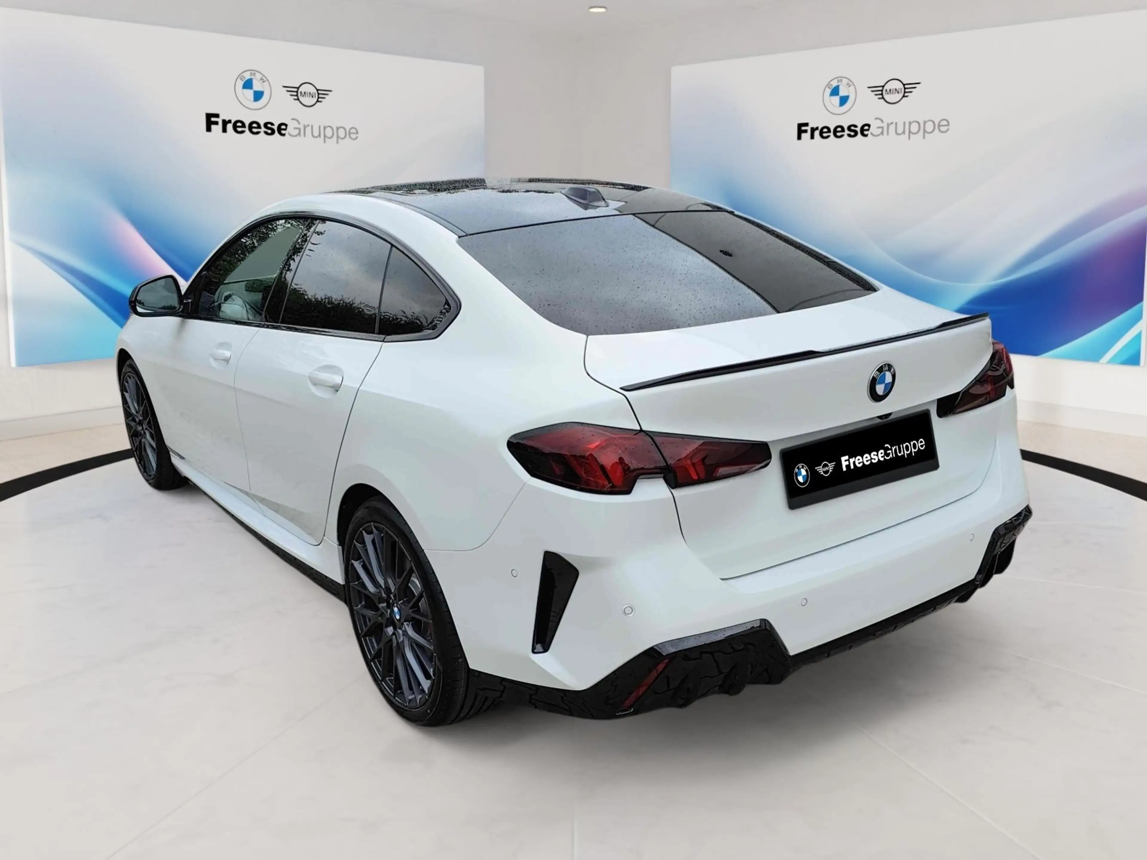 BMW 223 xDrive AHK 360° HEAD-UP PANO RFK HIFI XDRIVE — photo 4