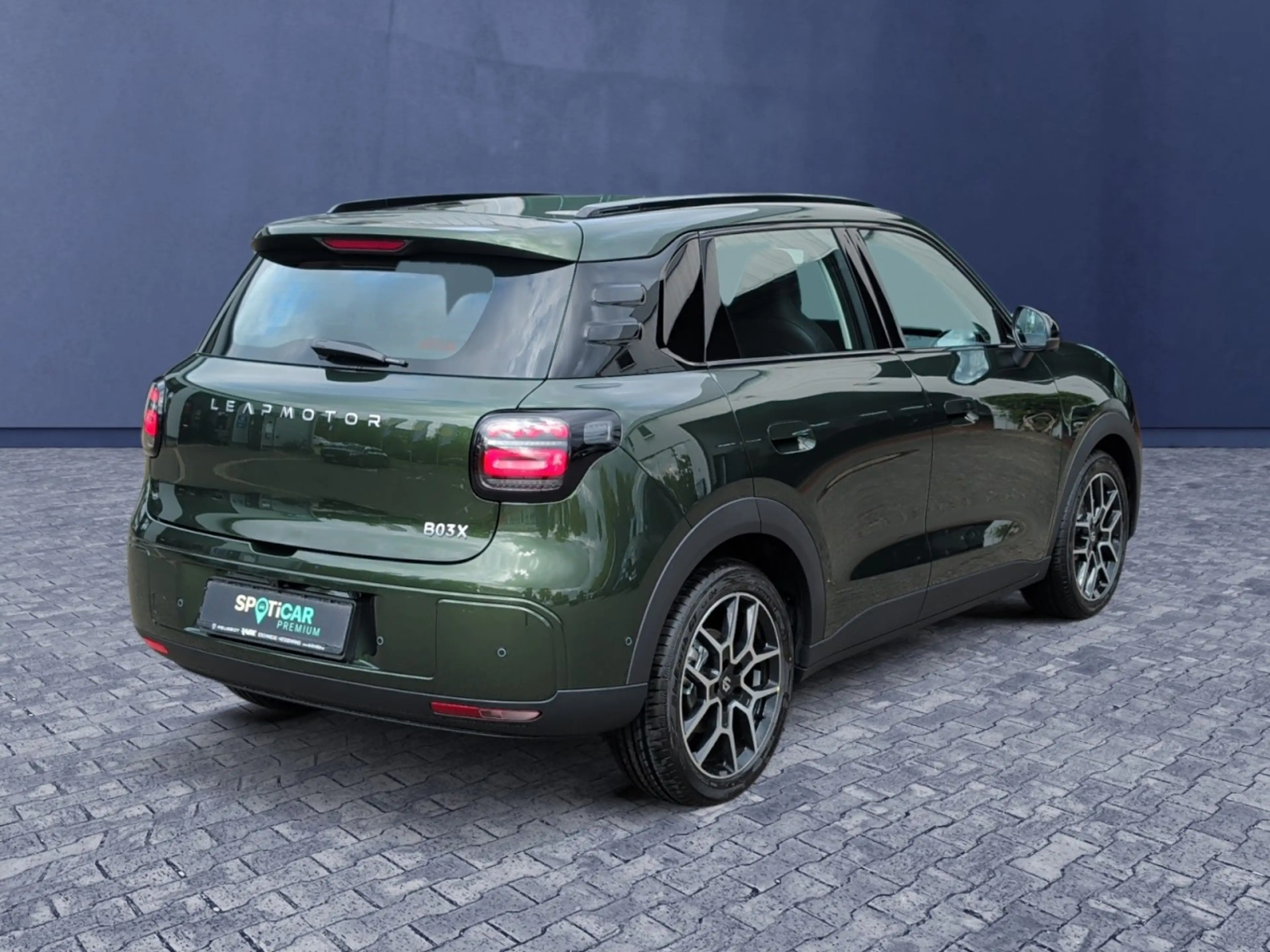 Leapmotor Others B03X Design 53kWh 360-Grad-Kamera+ACC+Navi Klima — photo 6