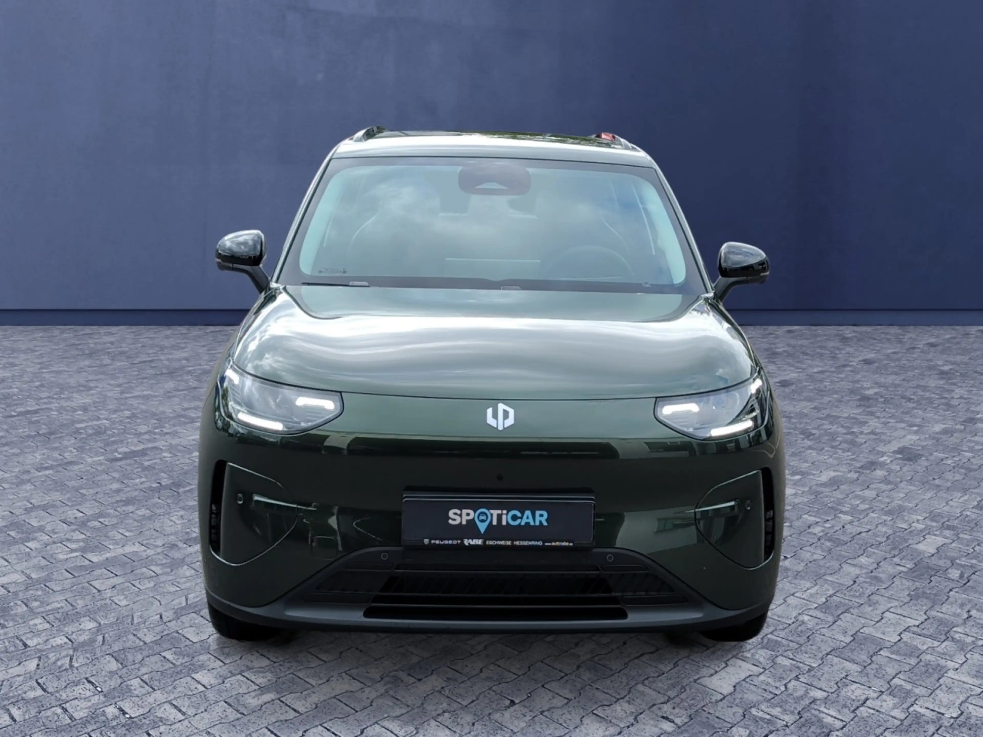 Leapmotor Others B03X Design 53kWh 360-Grad-Kamera+ACC+Navi Klima — photo 9