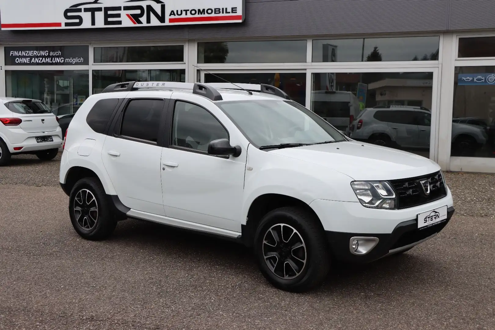 Dacia Duster I Black Shadow 4x4 l NAVI l KLIMA l Weiß - 1
