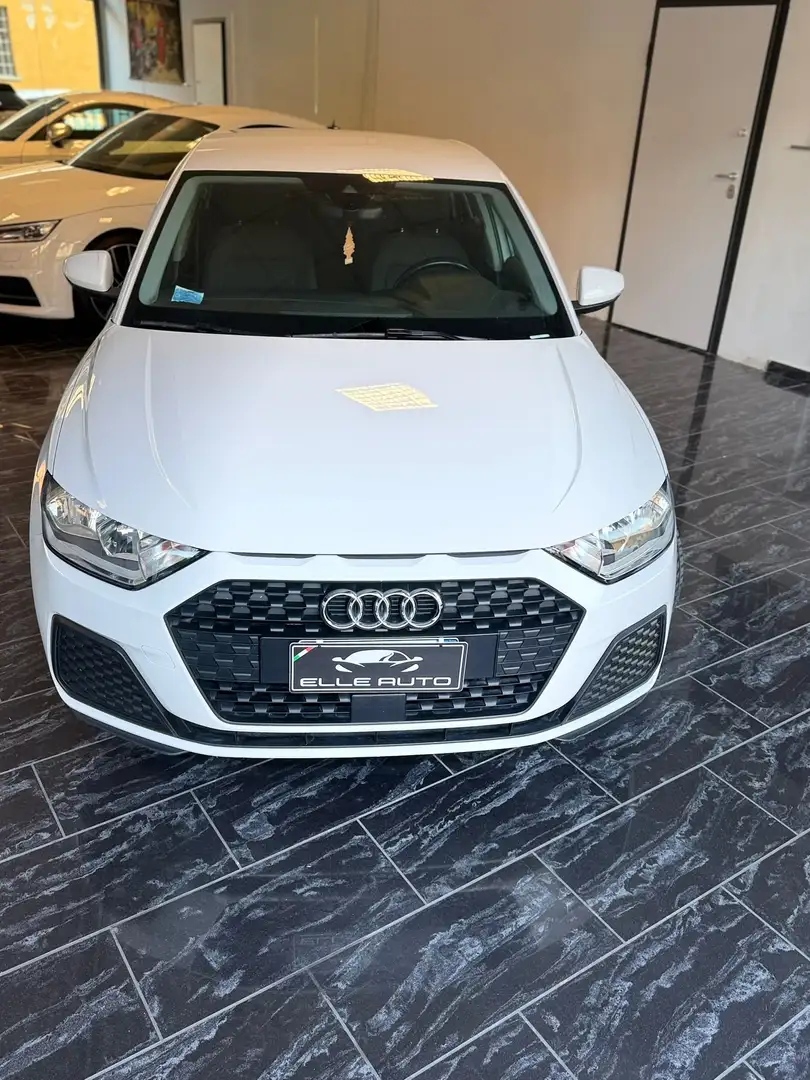 Audi A1 A1 Sportback 25 1.0 tfsi S Line Edition Bianco - 2