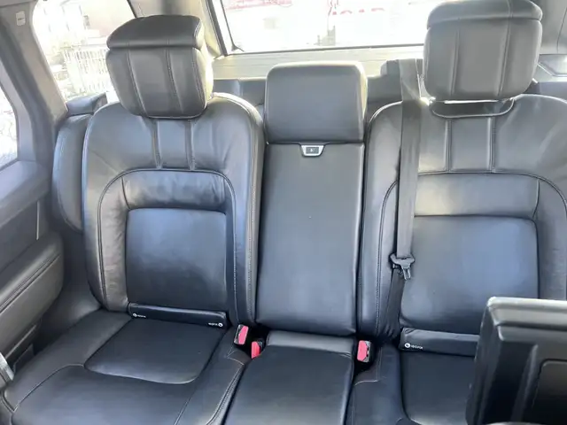 Land Rover Range Rover view 22
