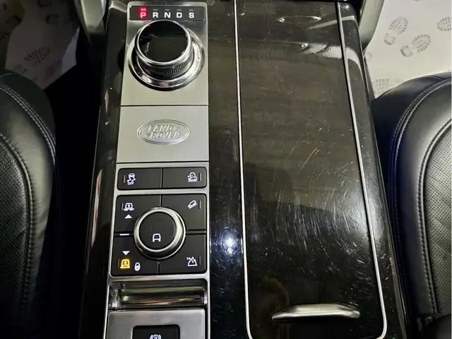 Land Rover Range Rover view 12