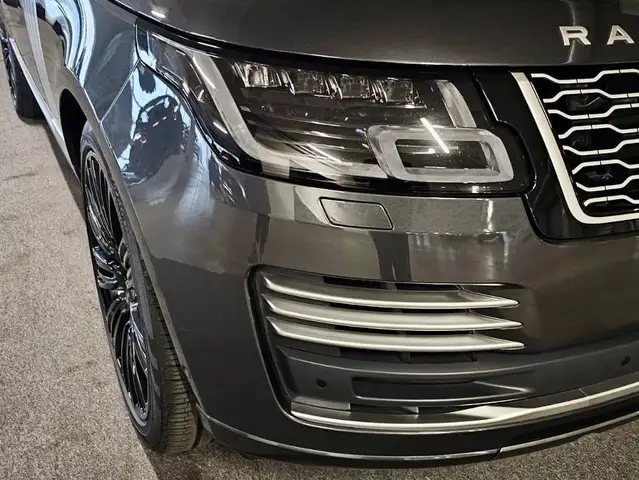 Land Rover Range Rover view 19
