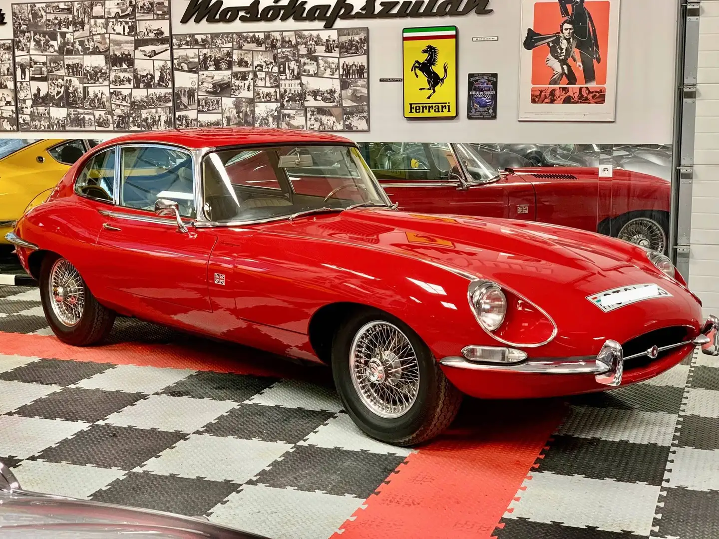 Jaguar E-Type S1.5 2+2 Rot - 1