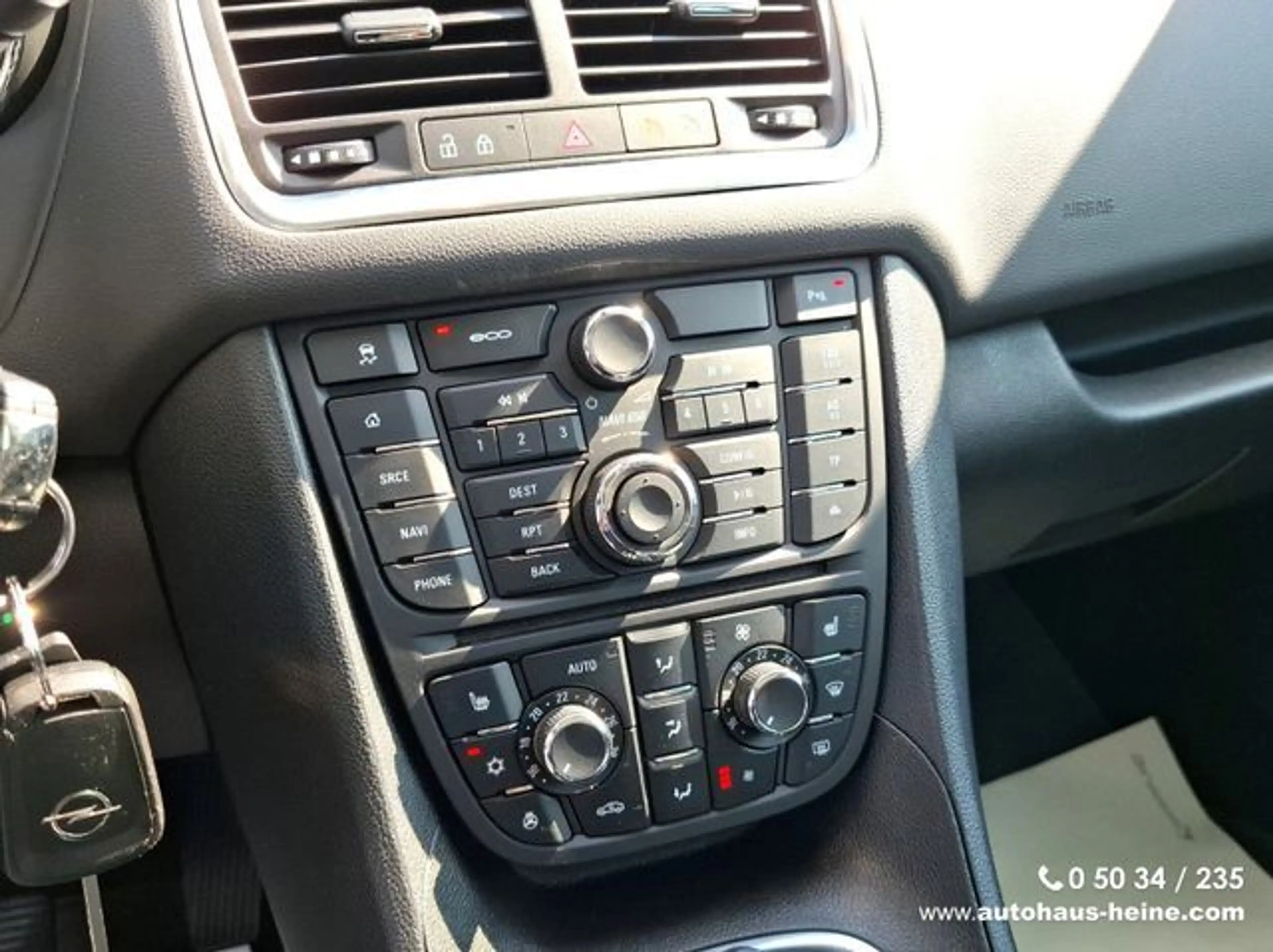 Opel Meriva Meriva B Innovation|AHK|Panorama|Navi|OPC|Allw — photo 15