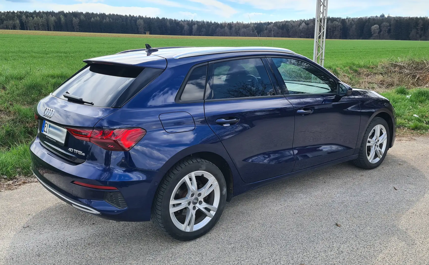 Audi A3 A3 Sportback Plug-in-Hybrid 40 TFSIe Sportback S t Blau - 2