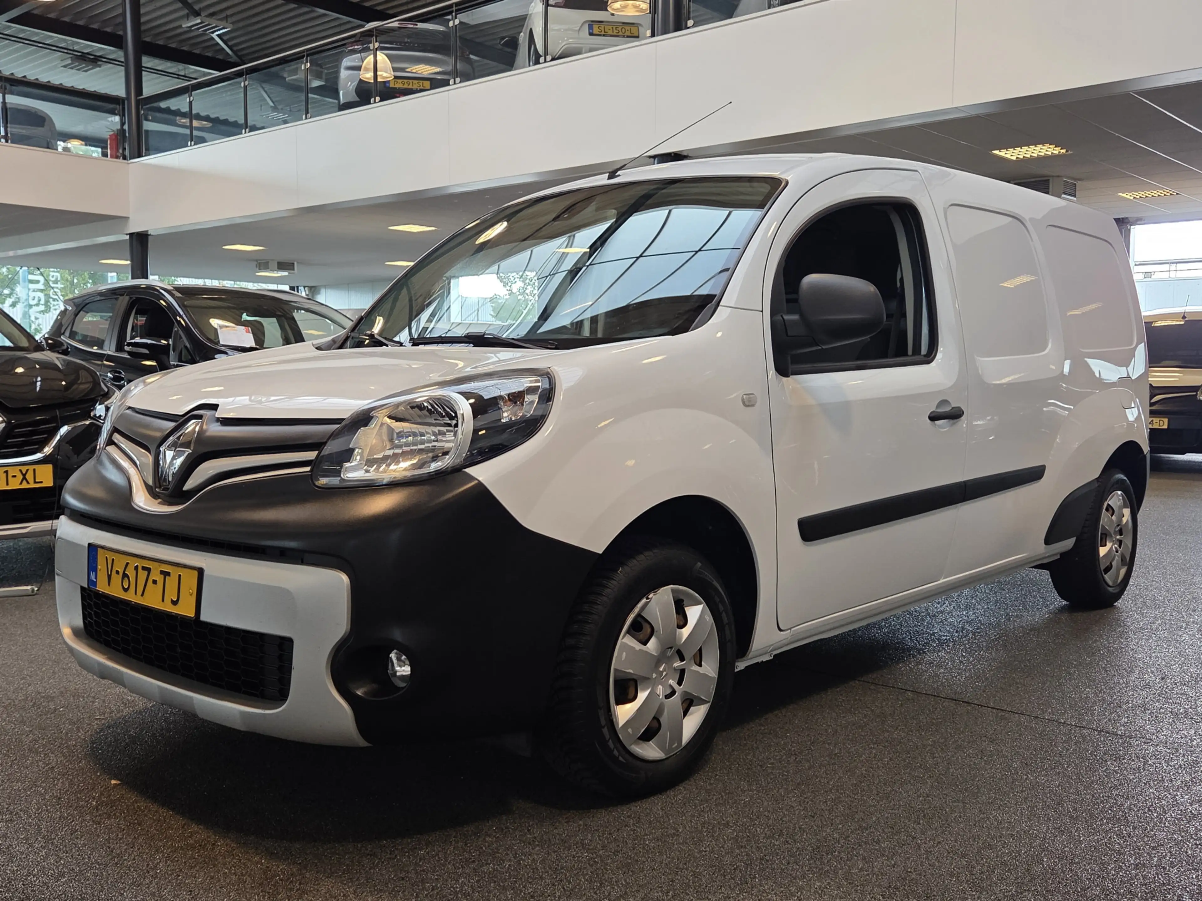 Renault Kangoo 1.5 dCi 90 Energy Luxe Maxi / Carplay / Trekhaak / — photo 34