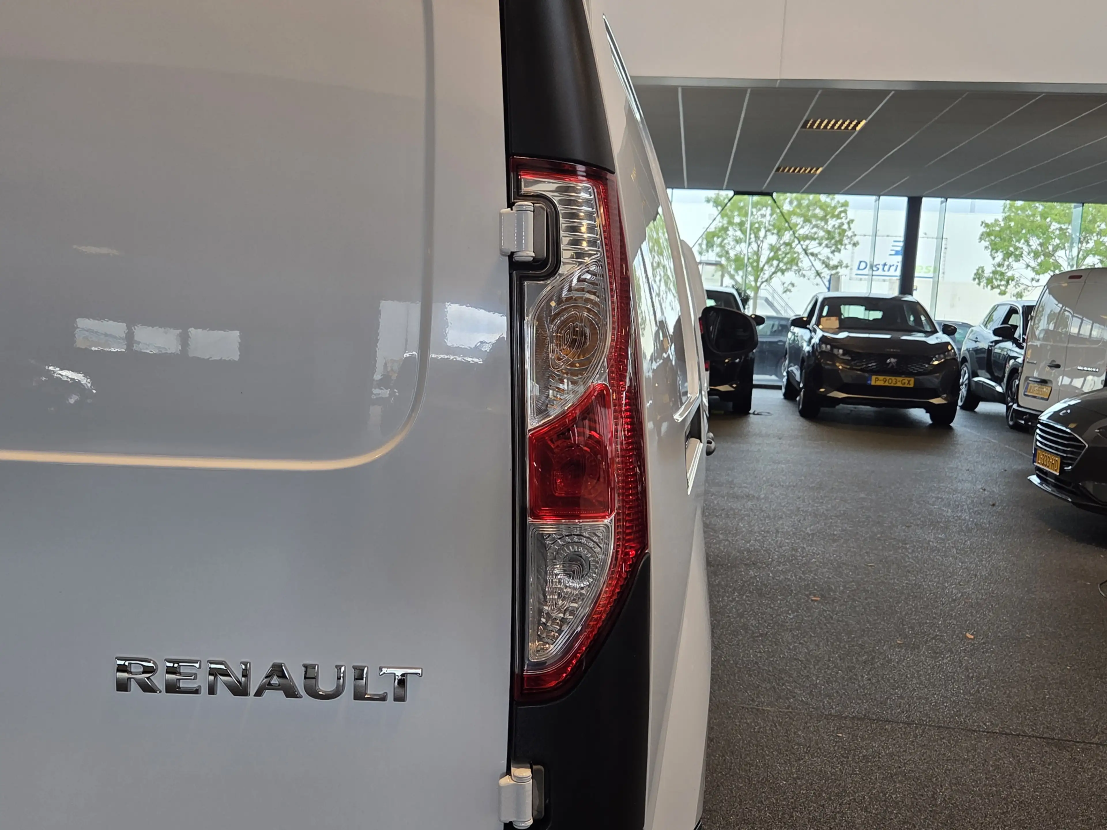 Renault Kangoo 1.5 dCi 90 Energy Luxe Maxi / Carplay / Trekhaak / — photo 9