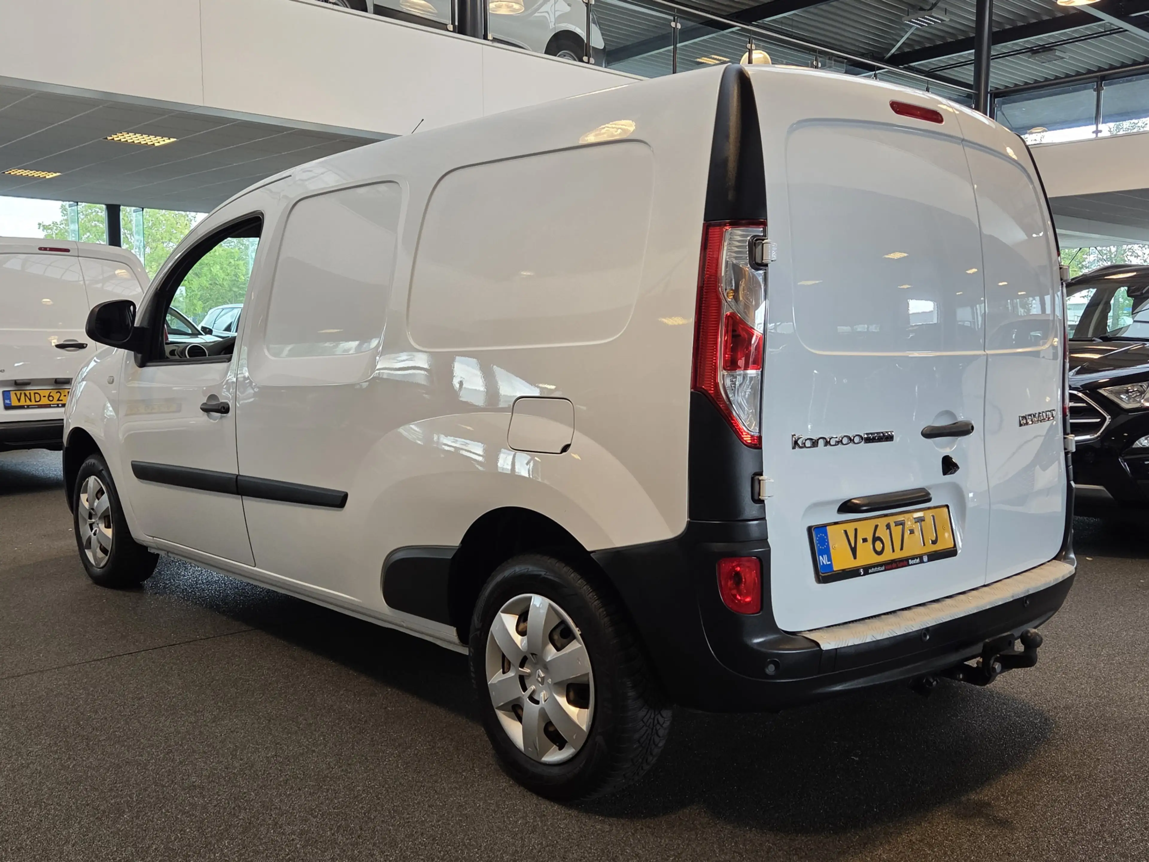 Renault Kangoo 1.5 dCi 90 Energy Luxe Maxi / Carplay / Trekhaak / — photo 2
