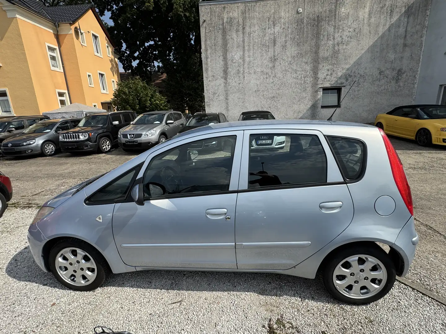 Mitsubishi Colt 1.3 Invite - 2