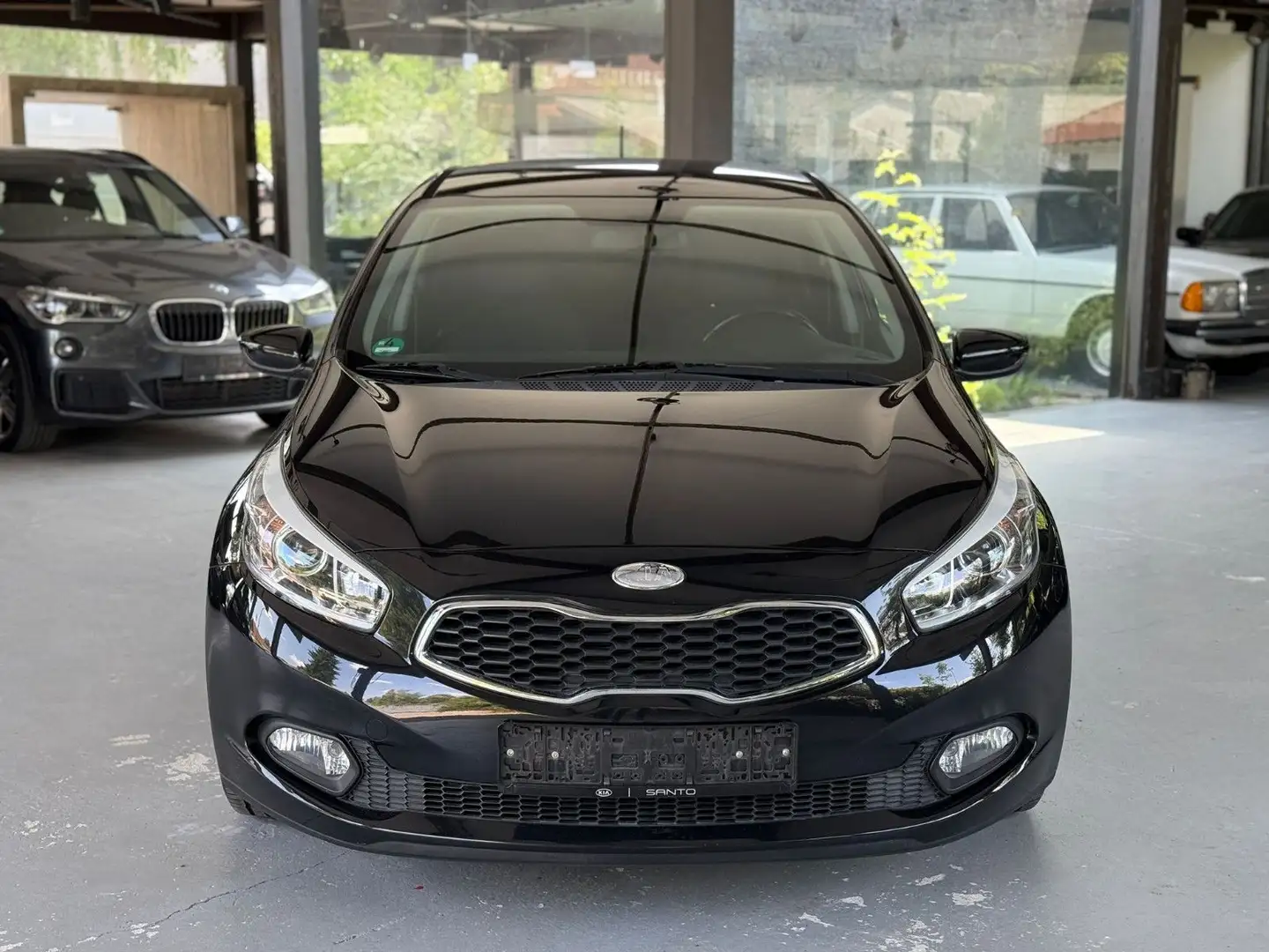 Kia Ceed / cee'd Ceed 1.4 CVVT Edition 7 SHZ-KLIMA-PDC Schwarz - 2