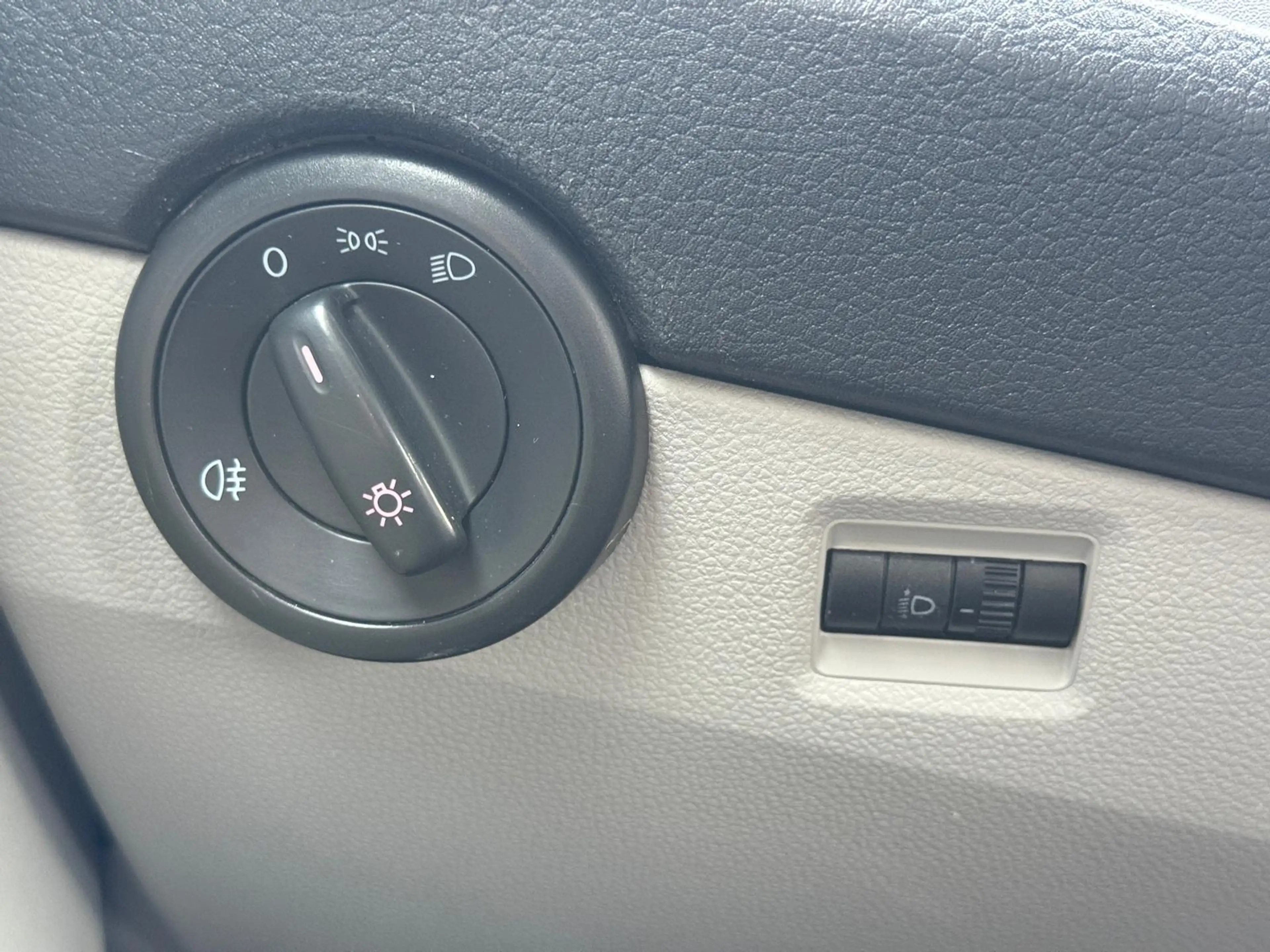 Volkswagen Transporter 2.0 TDI L2 Airco Dubbel Cabine 102PK Trekhaak 1e E — photo 15