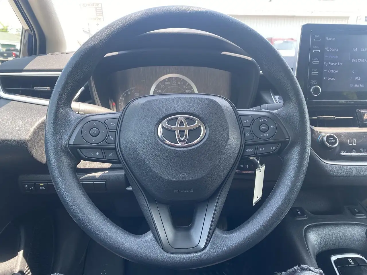 Toyota Corolla снимка Toyota Corolla