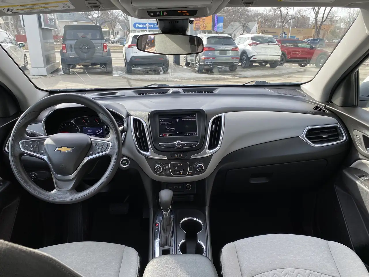 Chevrolet Equinox снимка Chevrolet Equinox