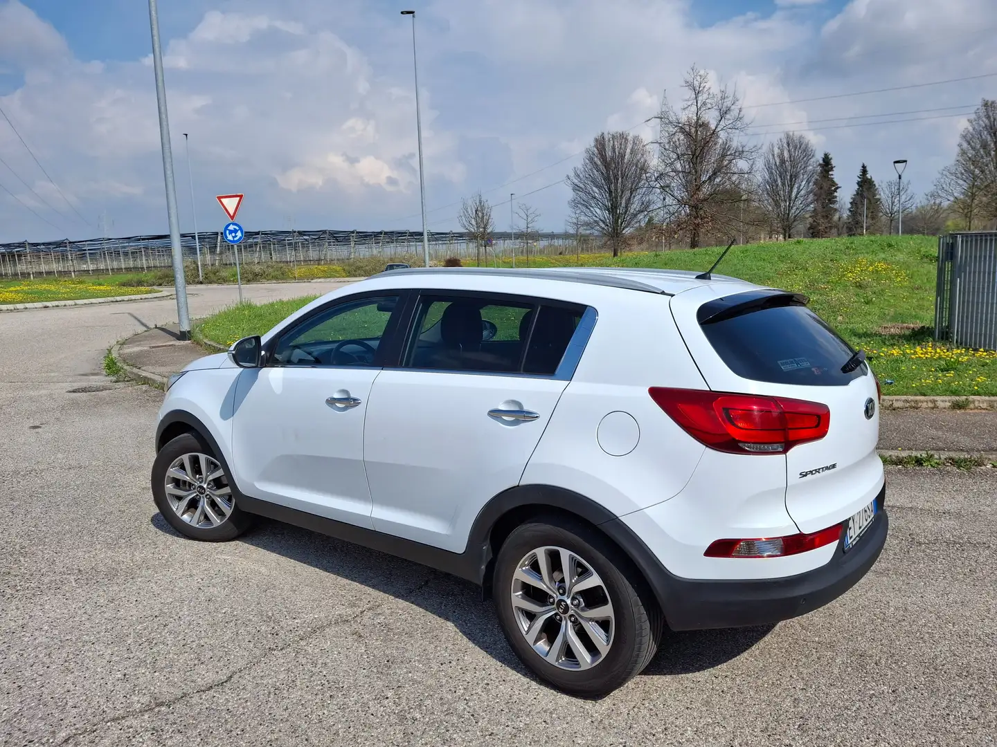 Kia Sportage Sportage III 2010 1.6 Active 2wd eco Gpl + FL Bianco - 2