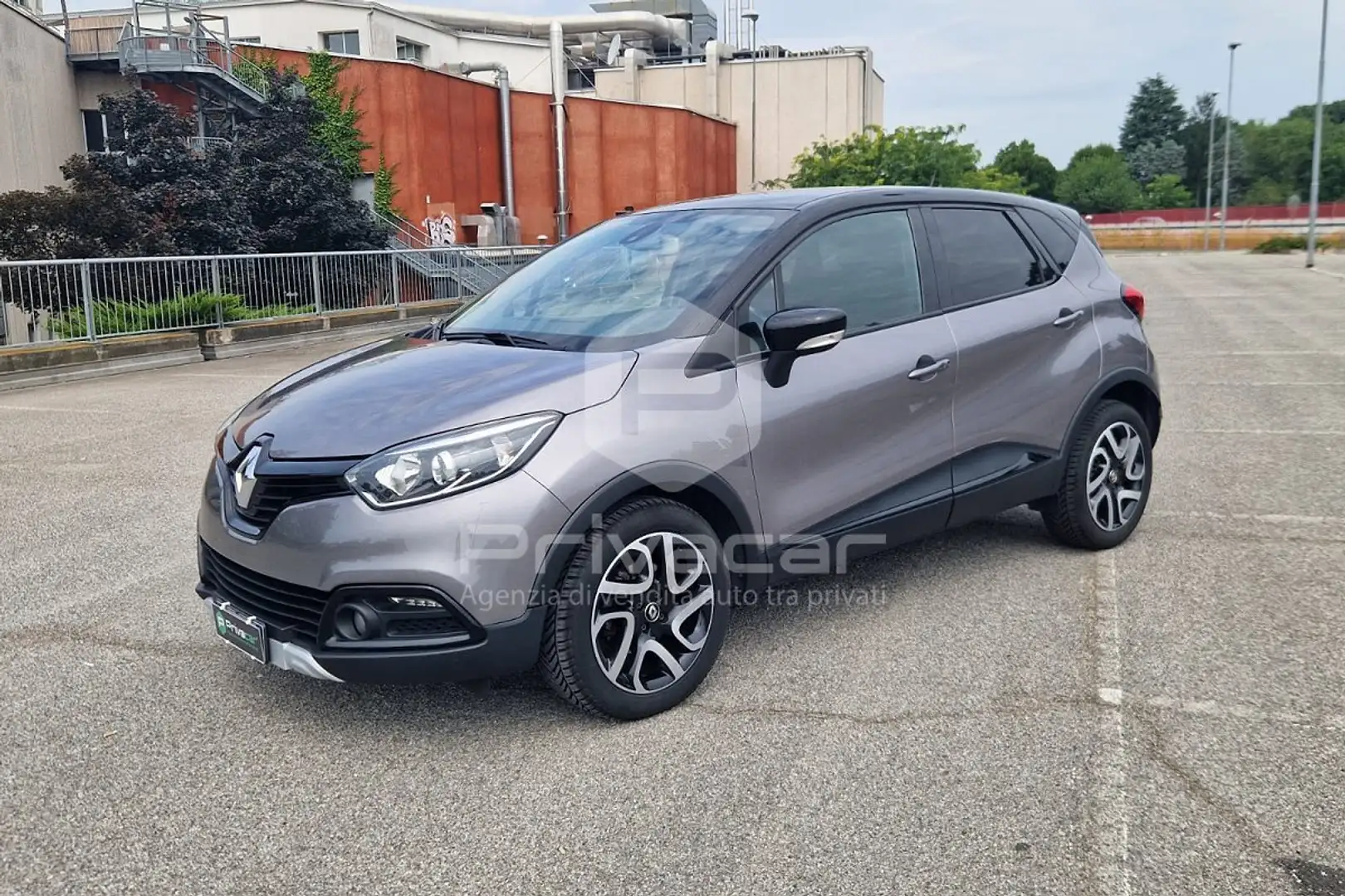 Renault Captur Captur dCi 8V 90 CV EDC Start&Stop Energy Hypnotic Silber - 1