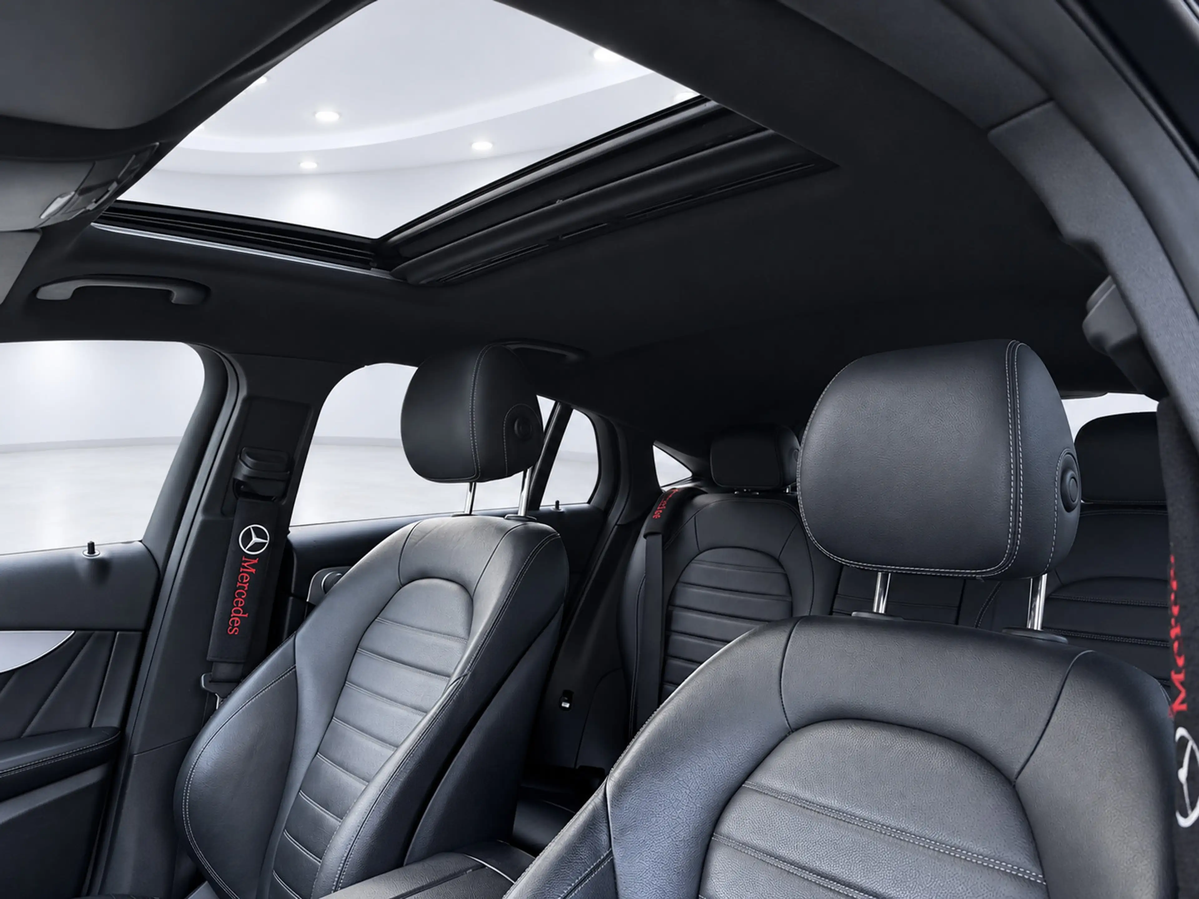 Mercedes-Benz GLC 250 Coupé 4MATIC Premium Plus — photo 8