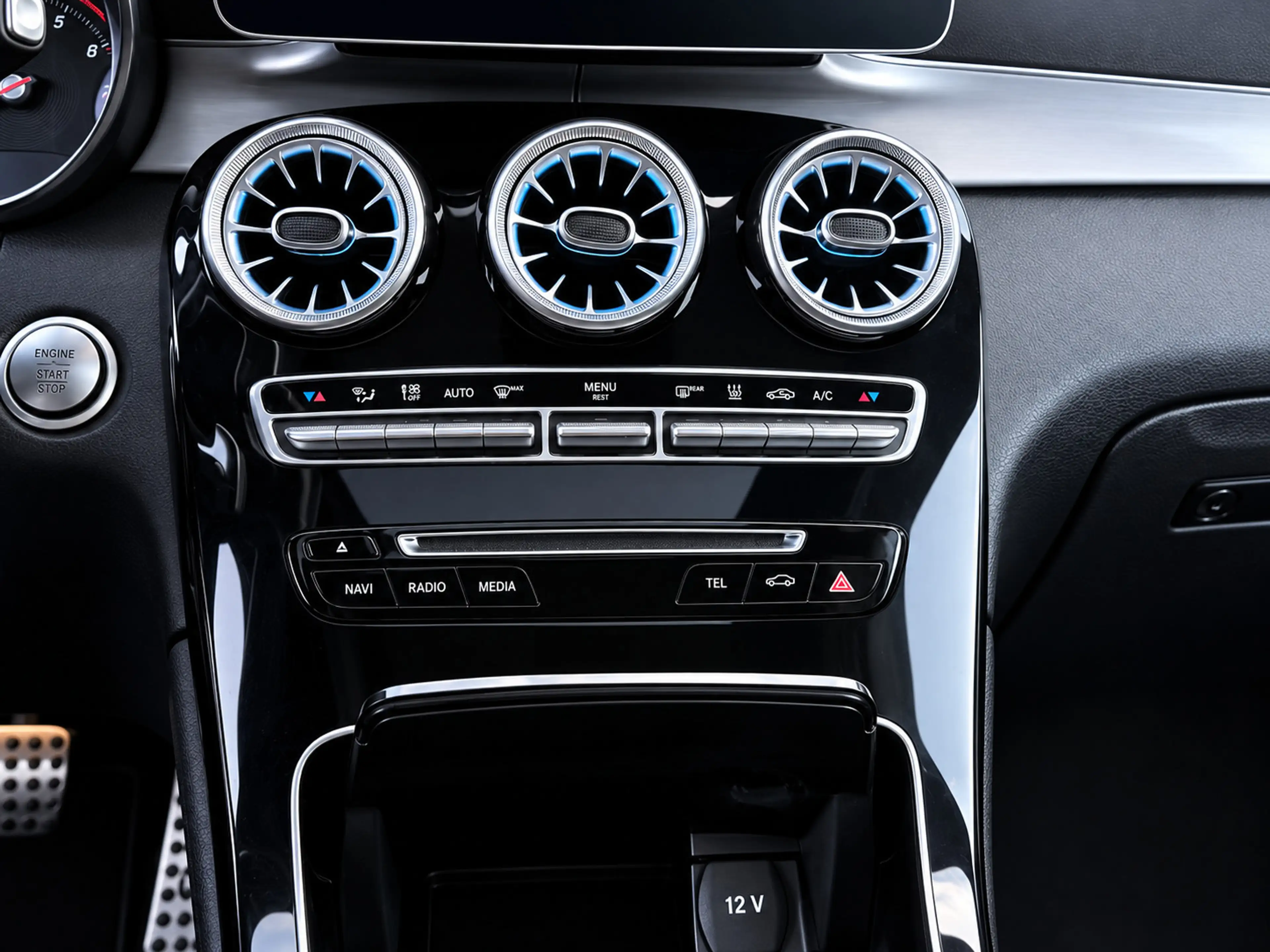 Mercedes-Benz GLC 250 Coupé 4MATIC Premium Plus — photo 13