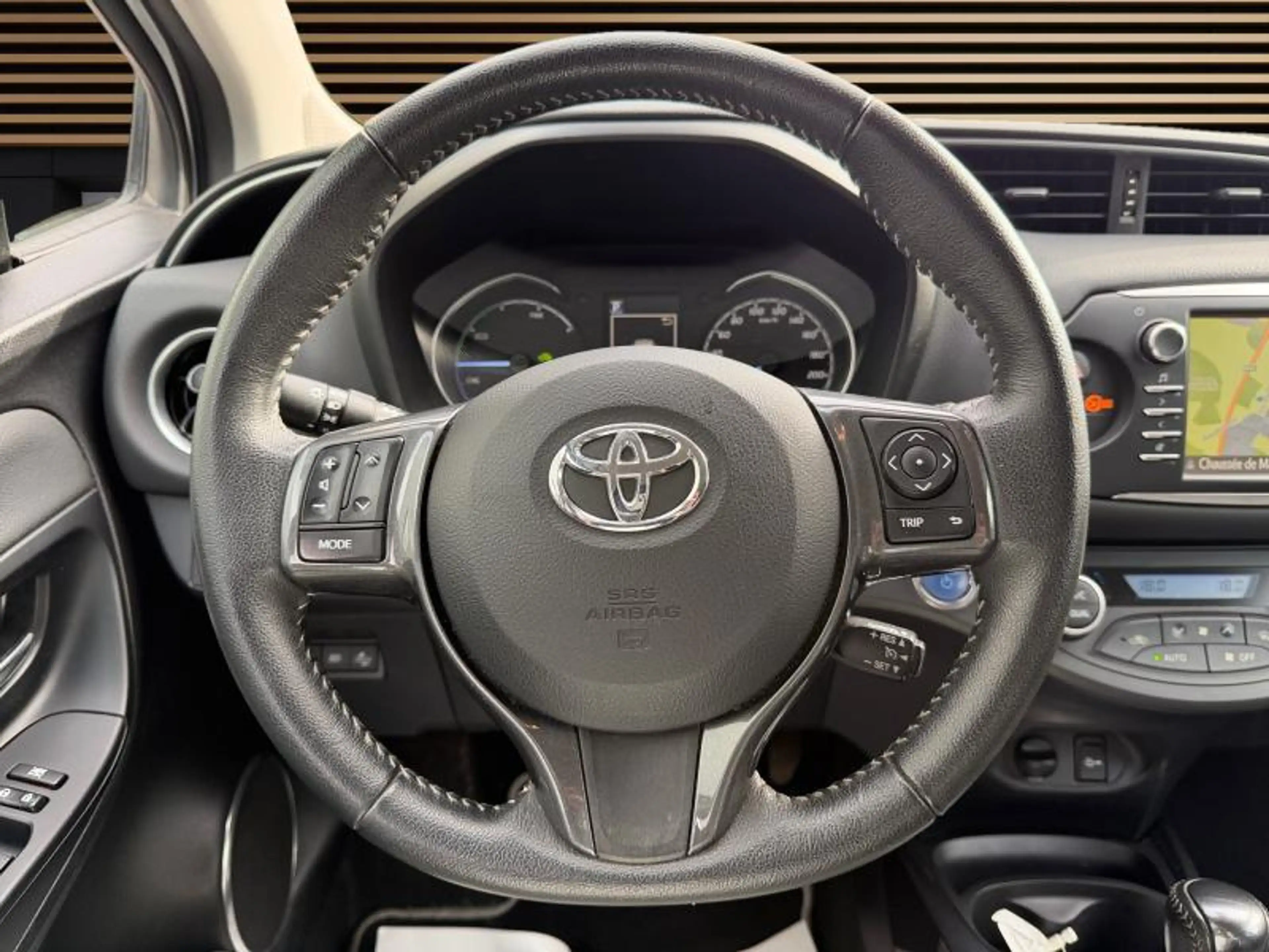 Toyota Yaris Y20 — photo 15