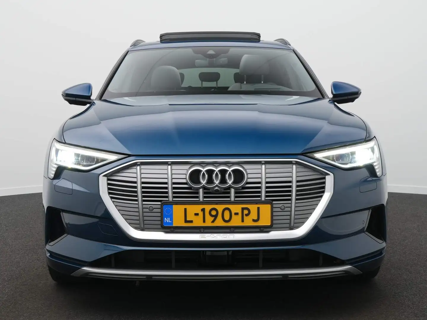 Audi e-tron e-tron 55 quattro advanced Pro Line Plus 95 kWh Le Bleu - 2