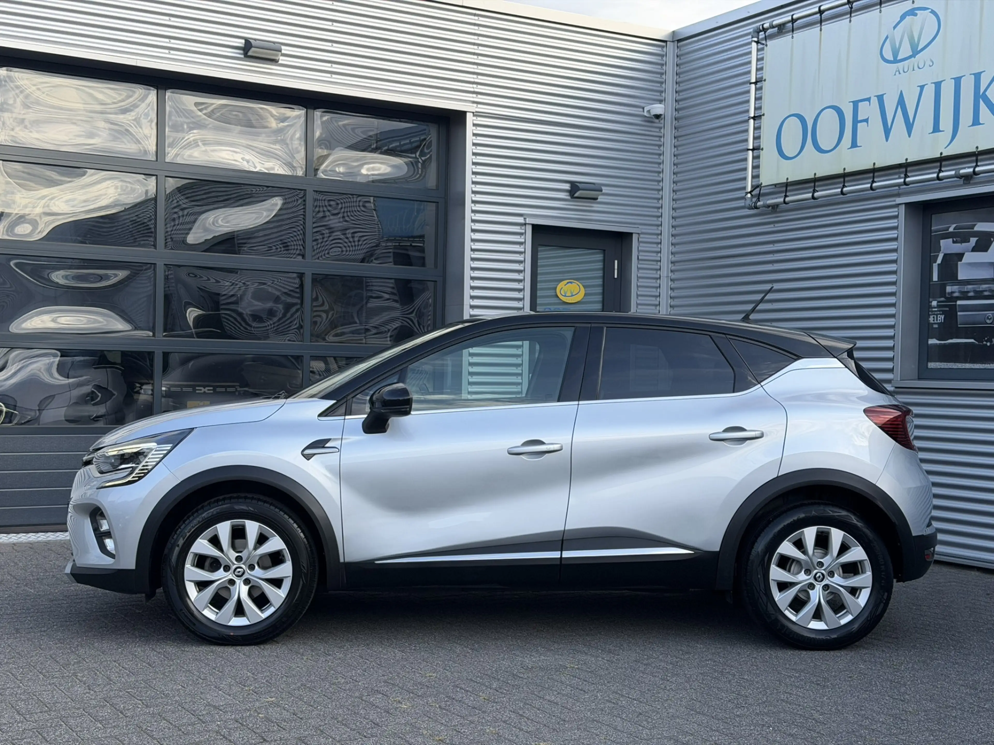 Renault Captur 1.0 TCe 90 Intens Clima CarPlay Led — photo 3