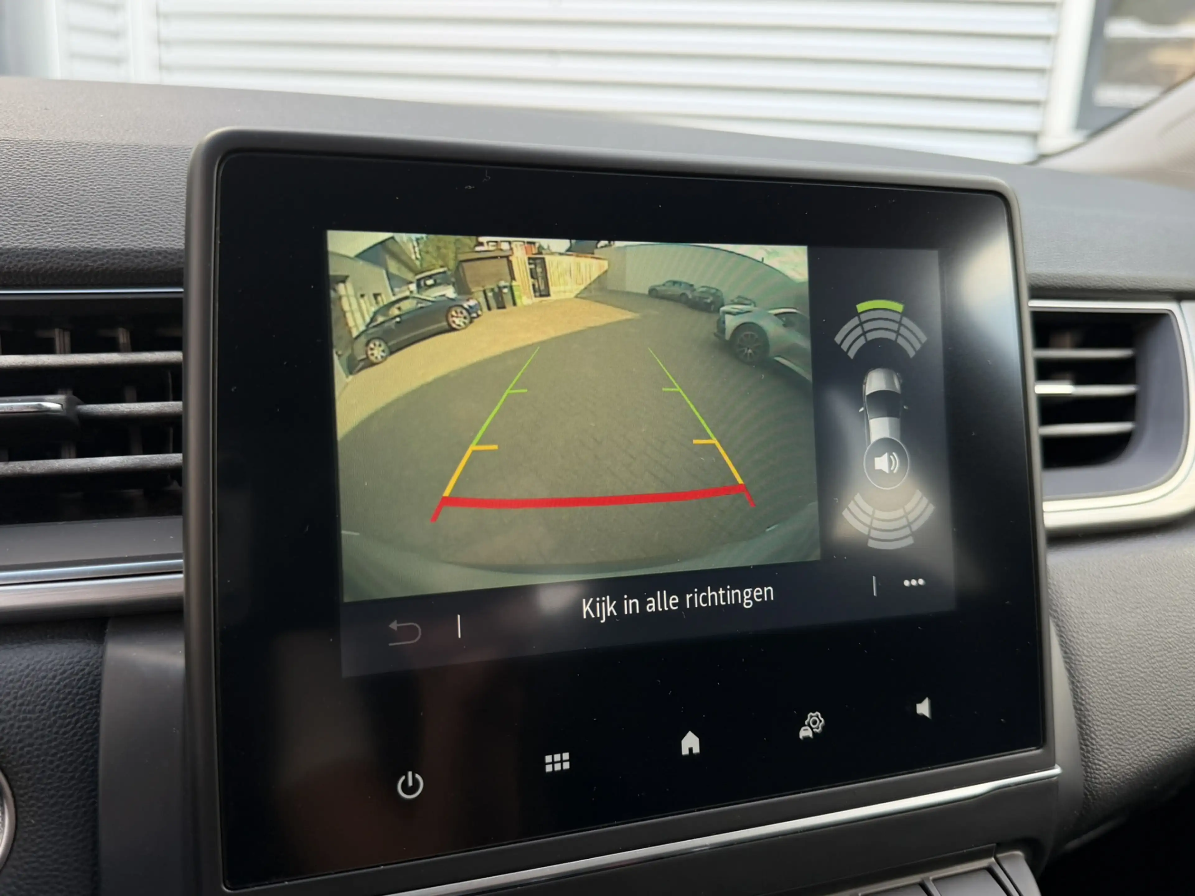 Renault Captur 1.0 TCe 90 Intens Clima CarPlay Led — photo 12