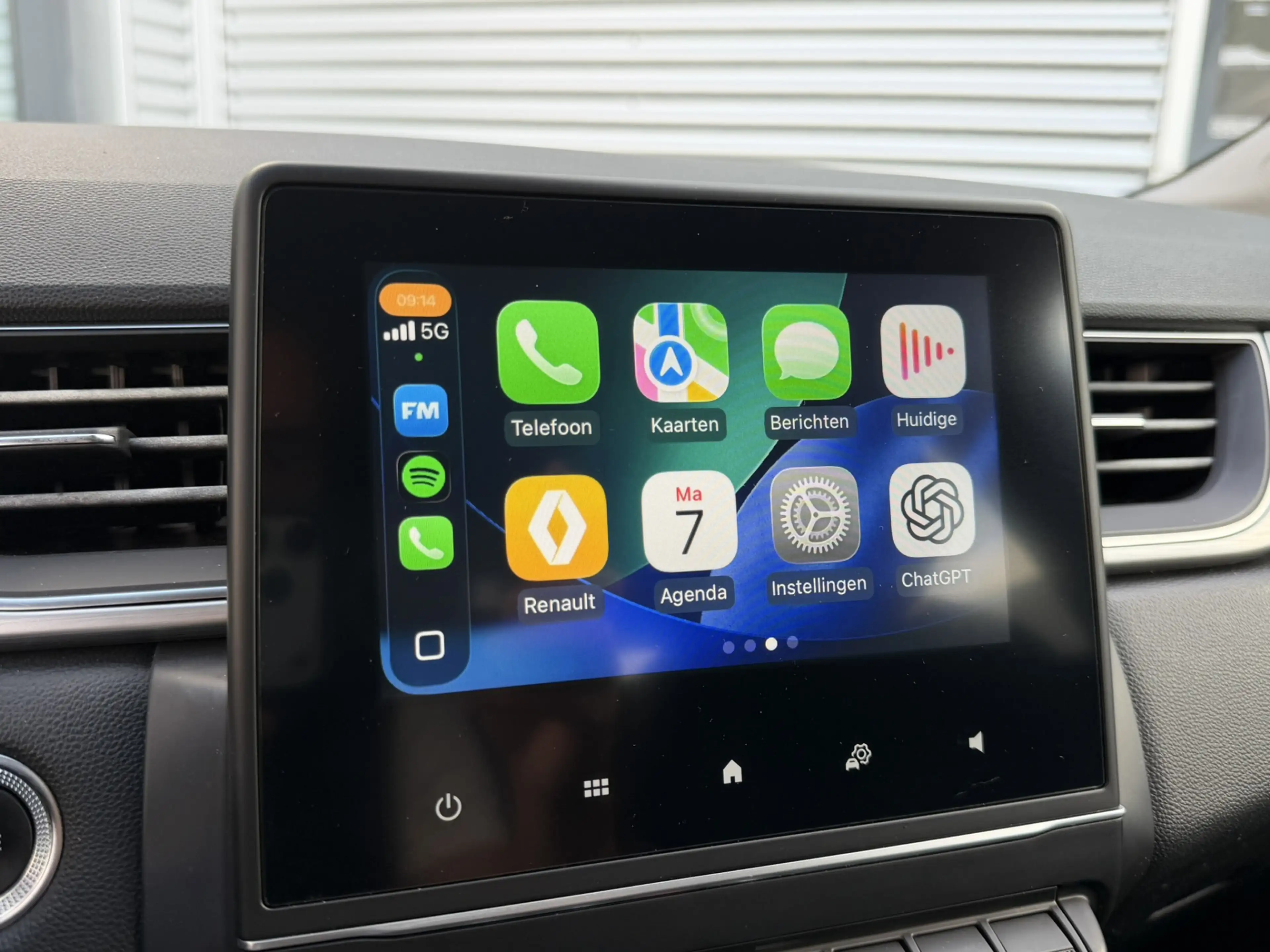 Renault Captur 1.0 TCe 90 Intens Clima CarPlay Led — photo 10