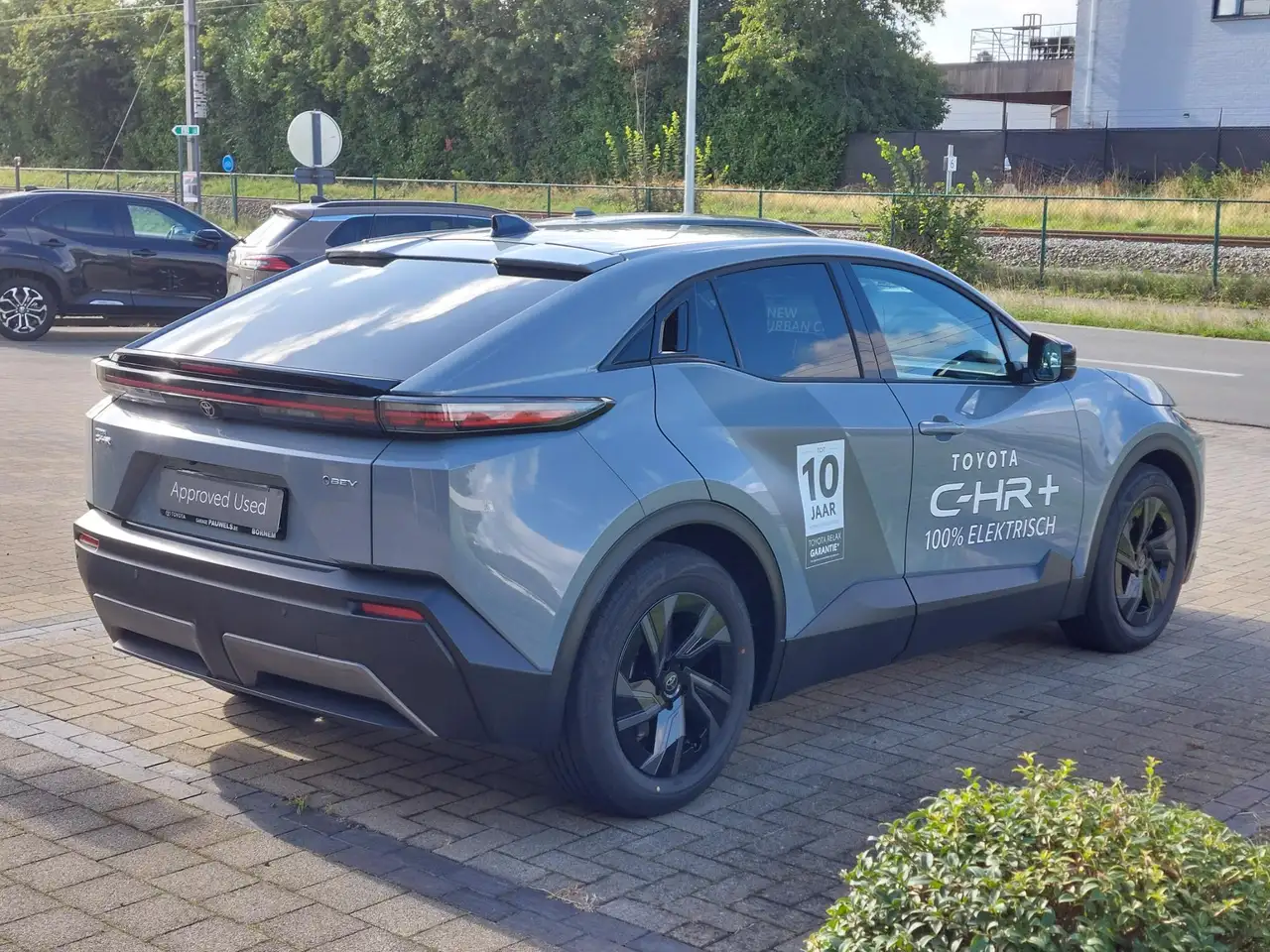 Toyota C-HR 77kWh 224pk 2WD Business, миниатюра 2