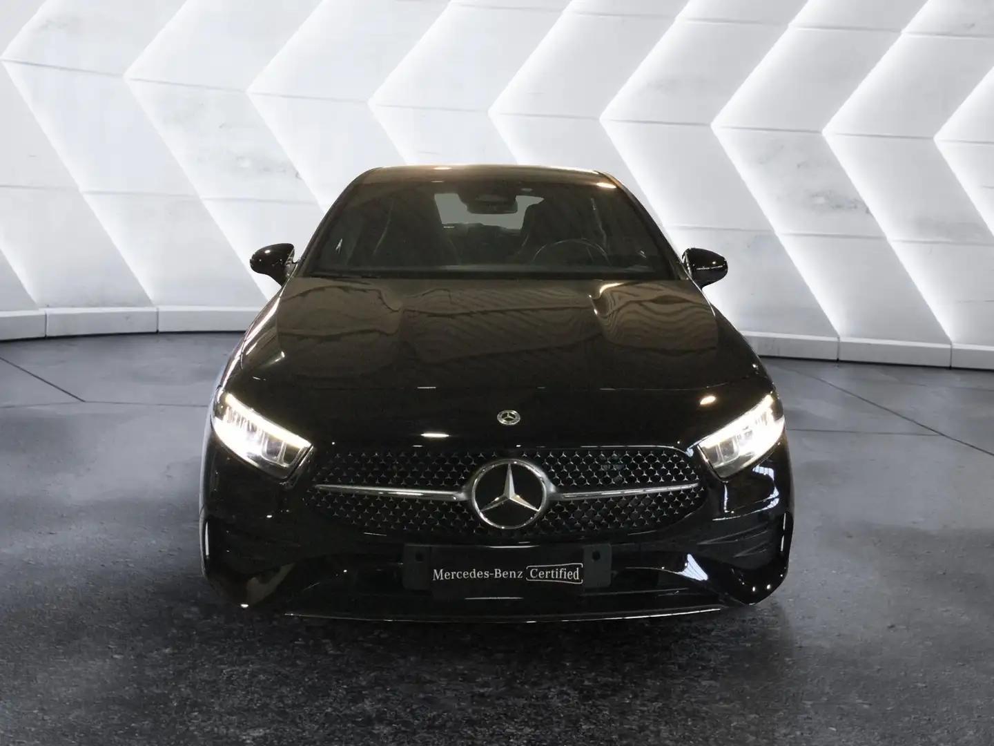 Mercedes-Benz A 180 A 180 d Automatic AMG Line Advanced Plus Nero - 2