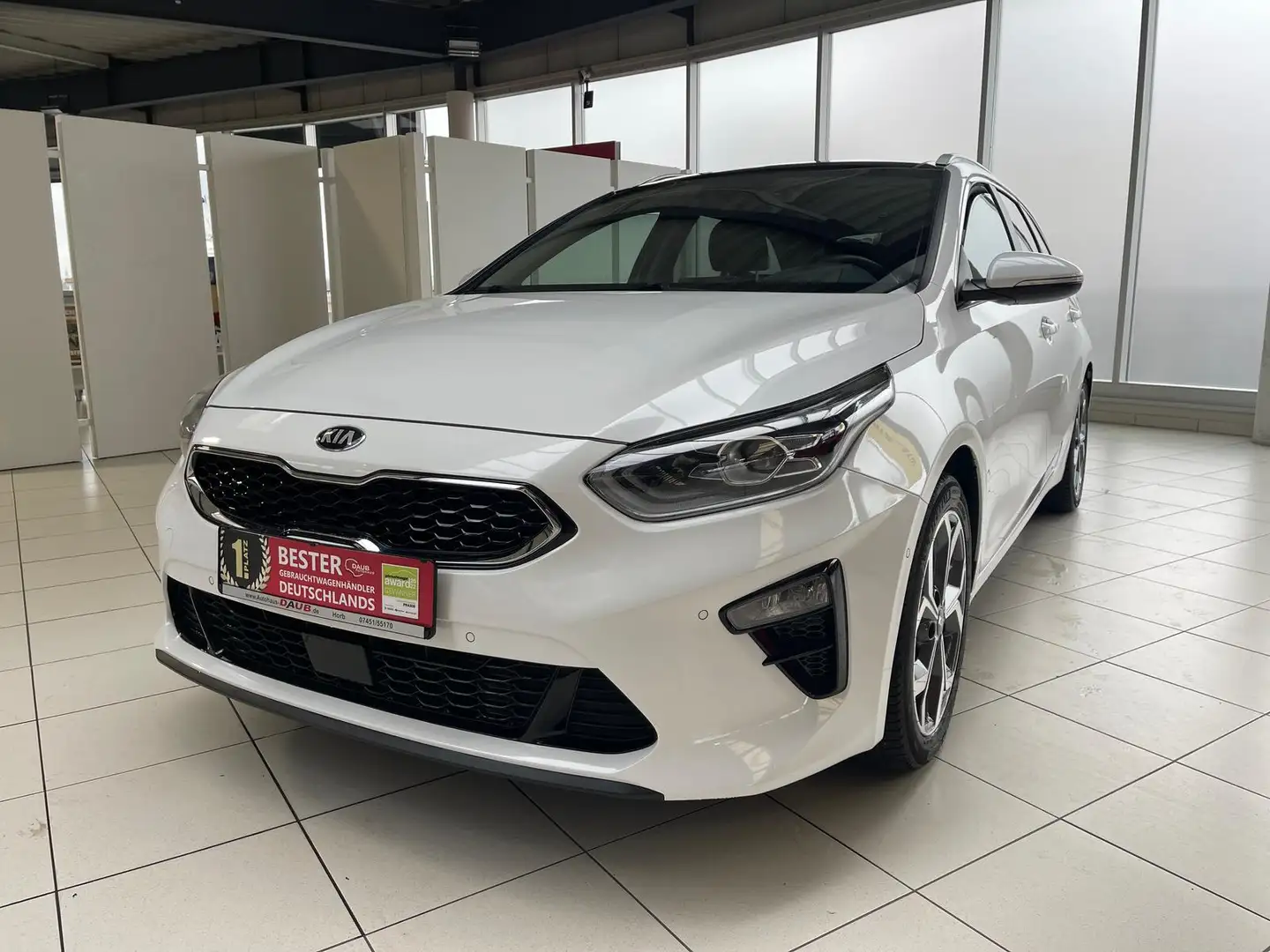 Kia Ceed SW / cee'd SW 1.4 T-GDI Platinum Edition+AT+ Weiß - 2
