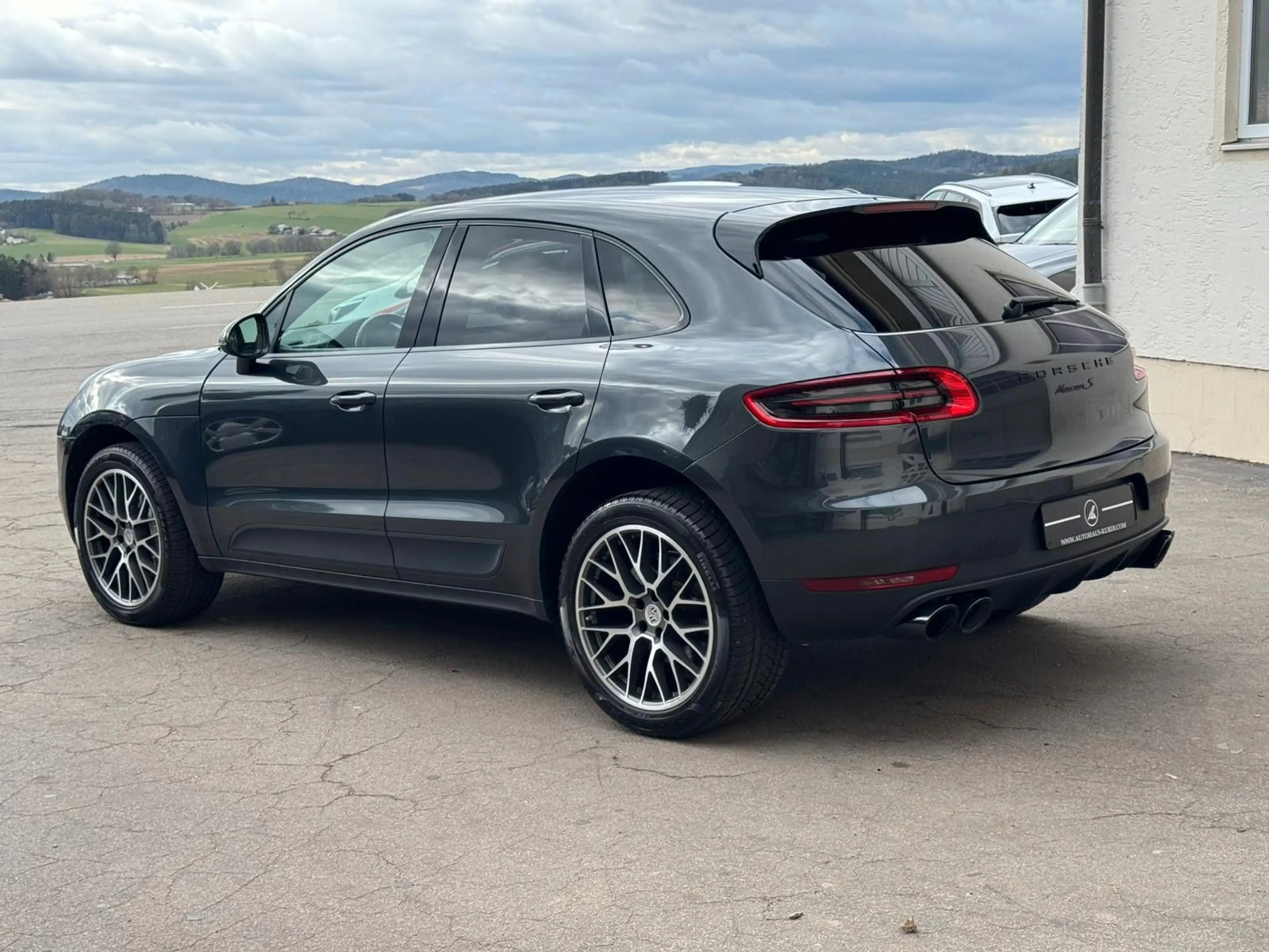 Porsche Macan 4S 3.0 8FACH DEUTSCH NAVI SITZ-HZ BI-XENON — photo 8