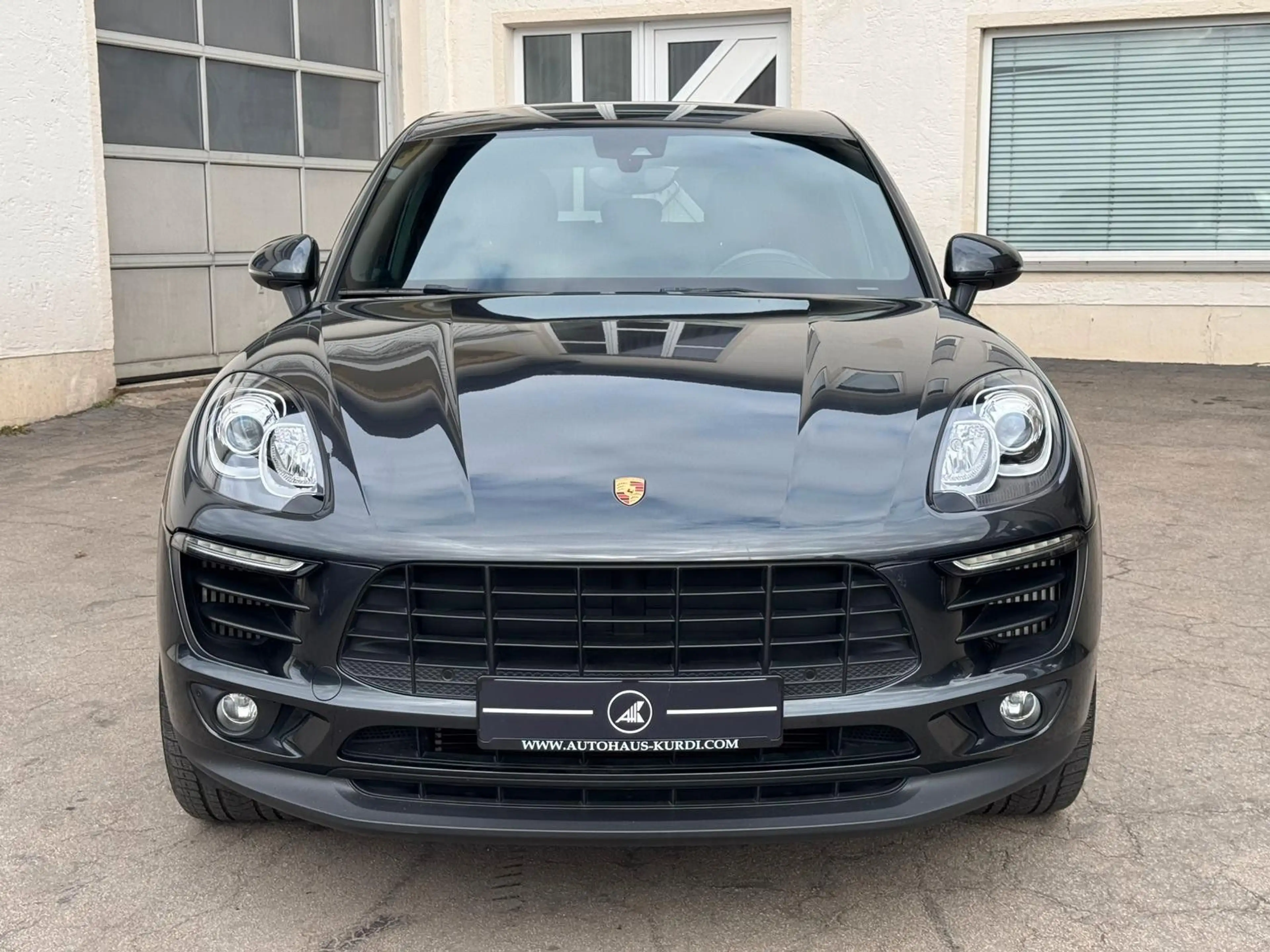 Porsche Macan 4S 3.0 8FACH DEUTSCH NAVI SITZ-HZ BI-XENON — photo 3