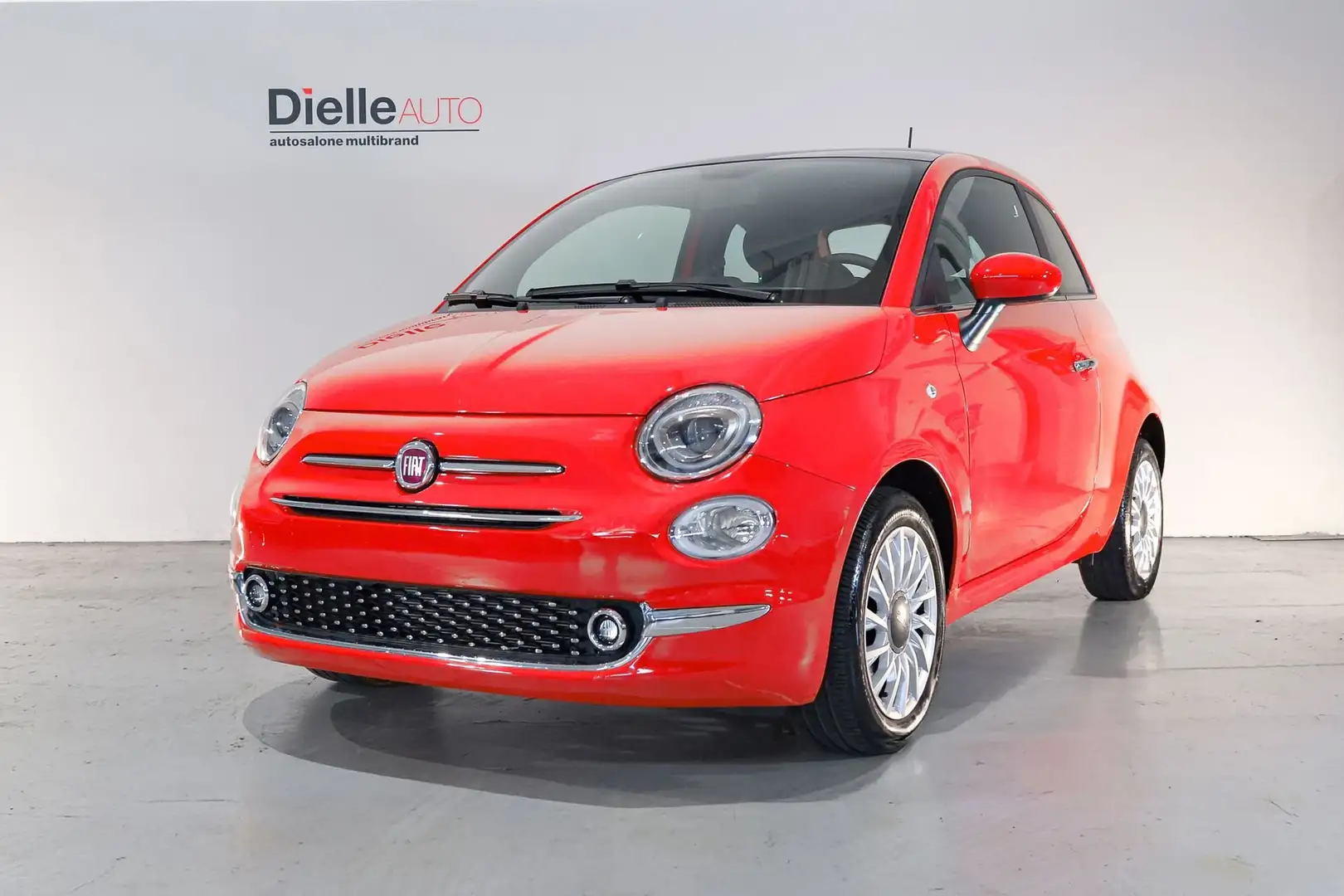 Fiat 500 1.0 Hybrid Dolcevita 70CV tetto in vetro e climat Червоний - 1