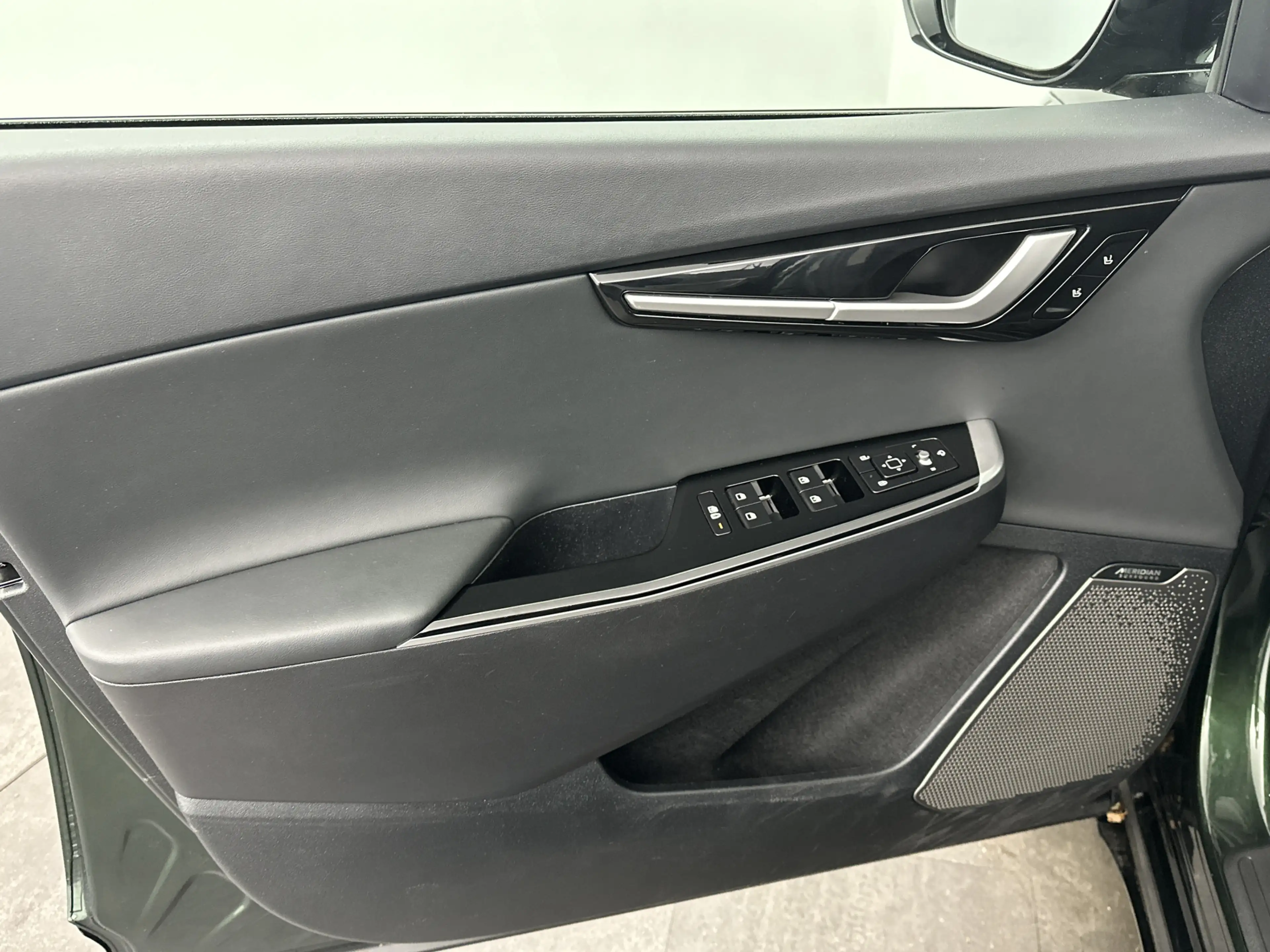 Kia EV6 Plus 77.4 kWh | Trekhaak | Premium Sound | stoelve — photo 11