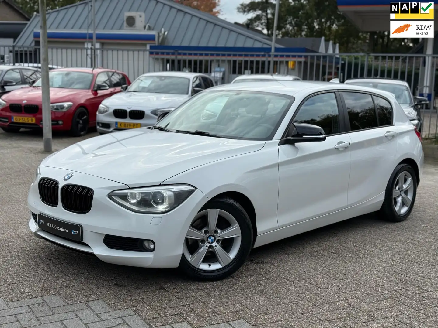 BMW 114 1-serie 114i EDE Business+|Nieuwe Ketting + Klepse Wit - 1