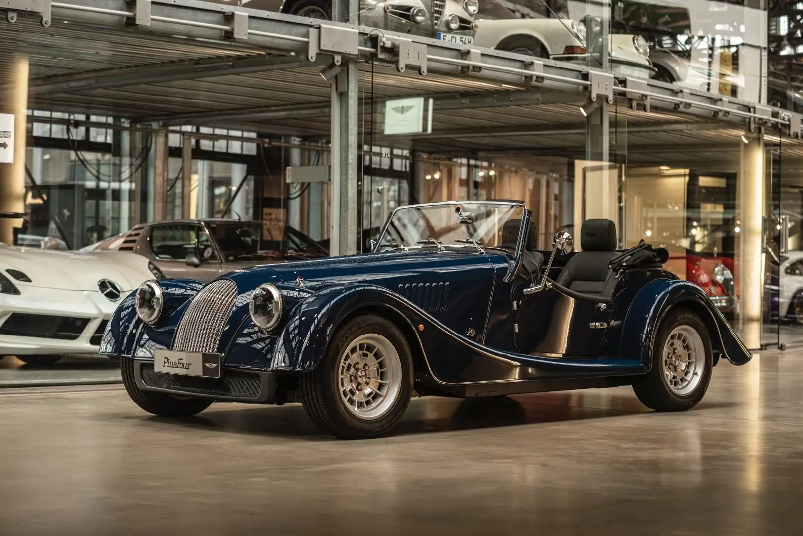 Morgan Plus 4 Plus Four - Touring Paket - MY25 Azul - 1