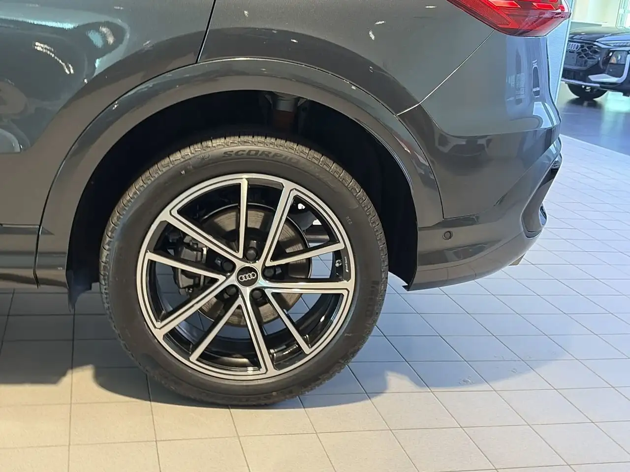 Audi Q5 photo Audi Q5